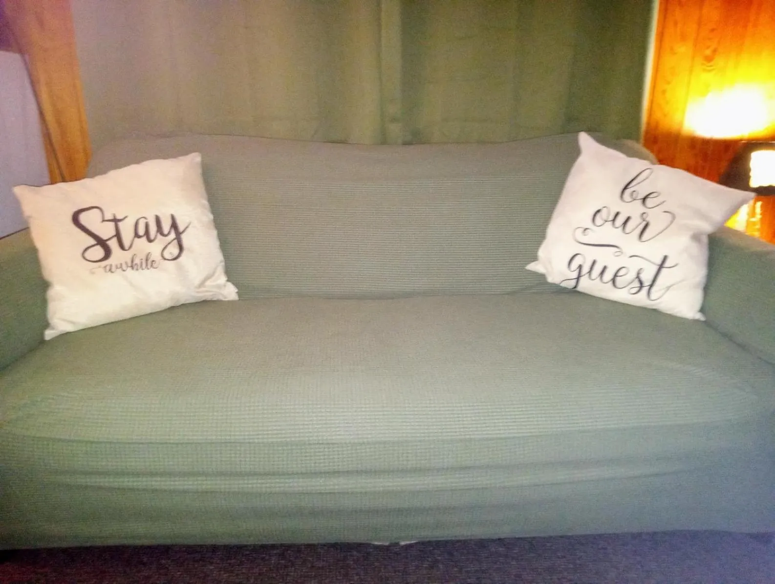 The Evening Shade River Lodge and Cabins