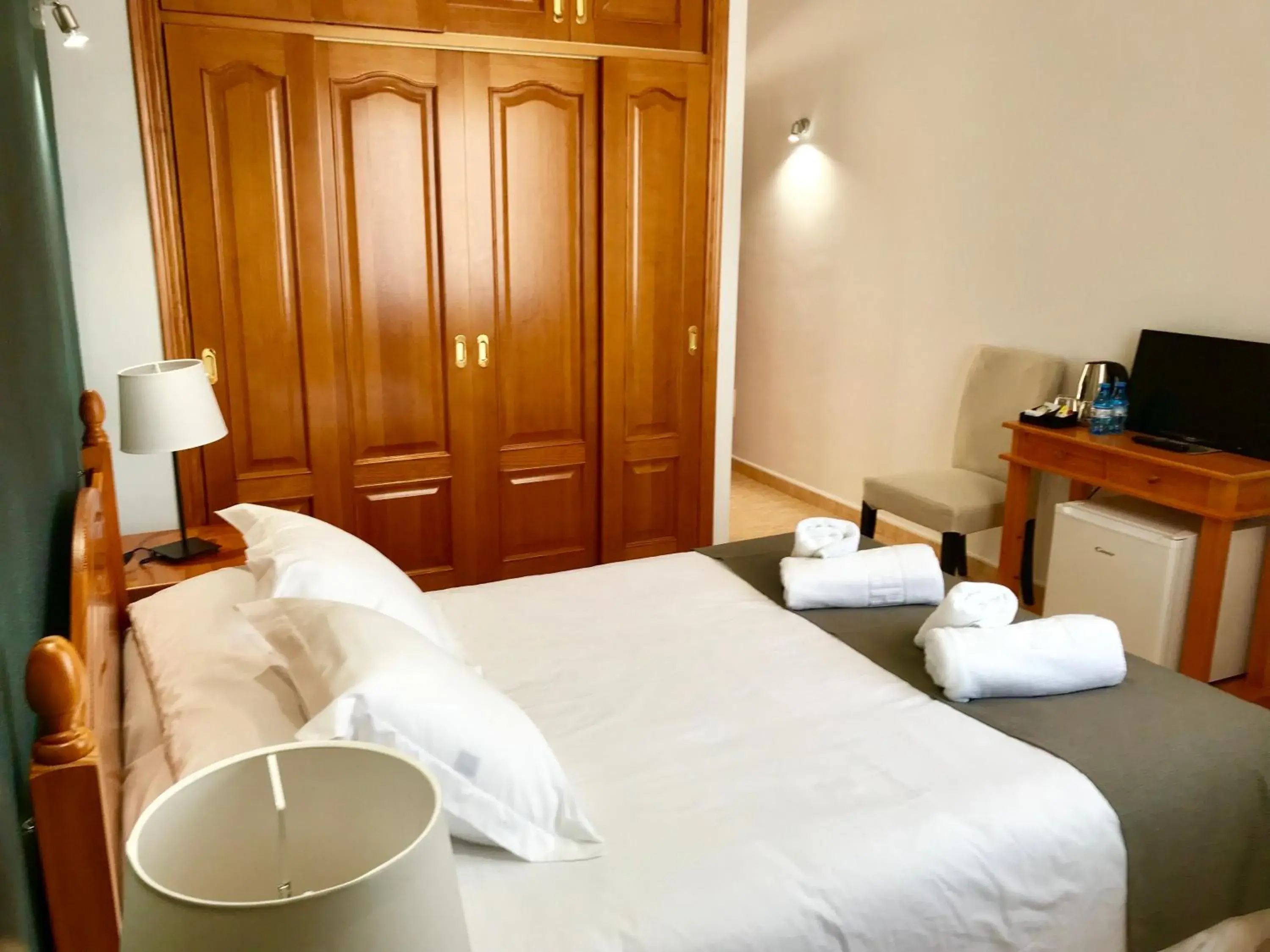 Single Room in Hr Mirador Single Room in Hr Mirador