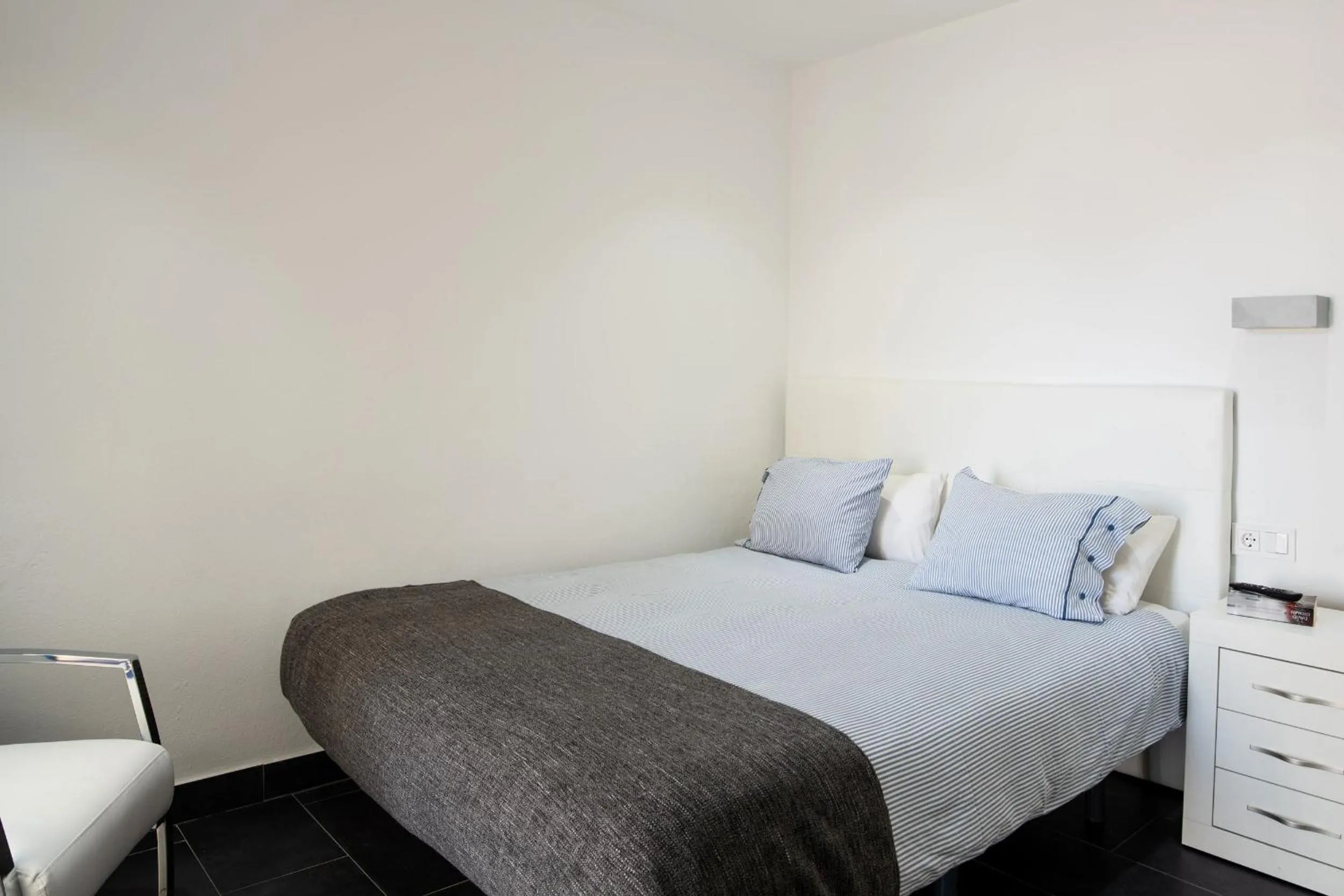 Bed in Villas de la Marina