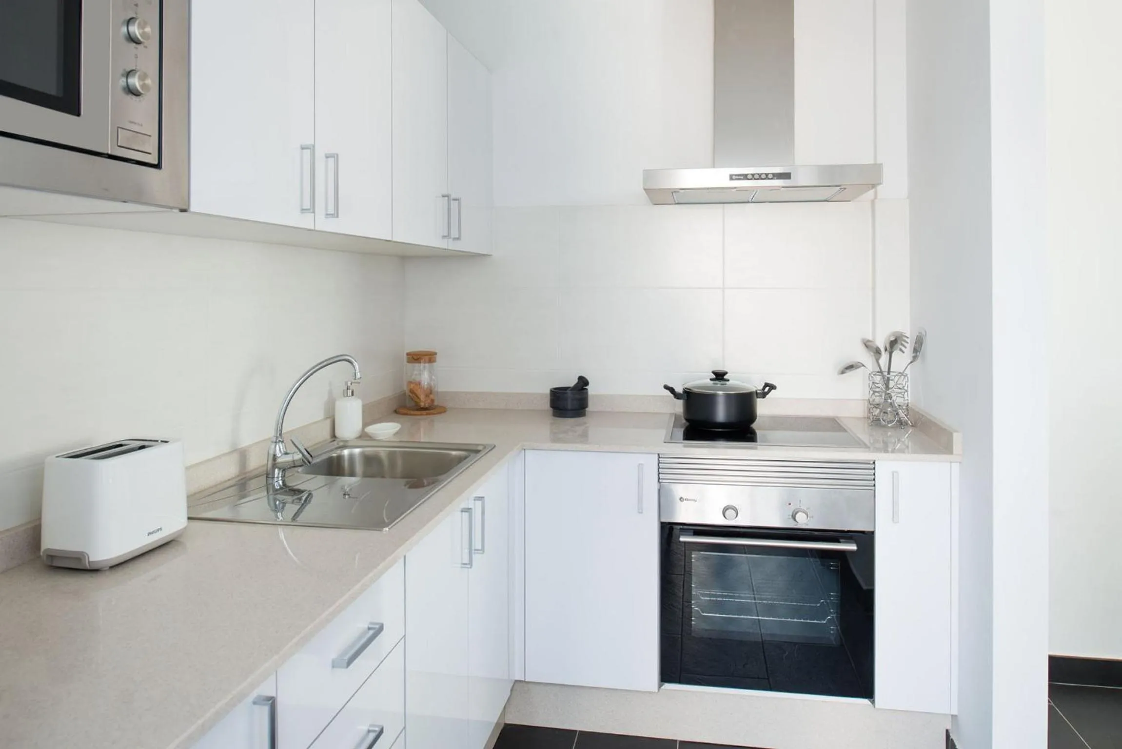 Kitchen or kitchenette in Villas de la Marina