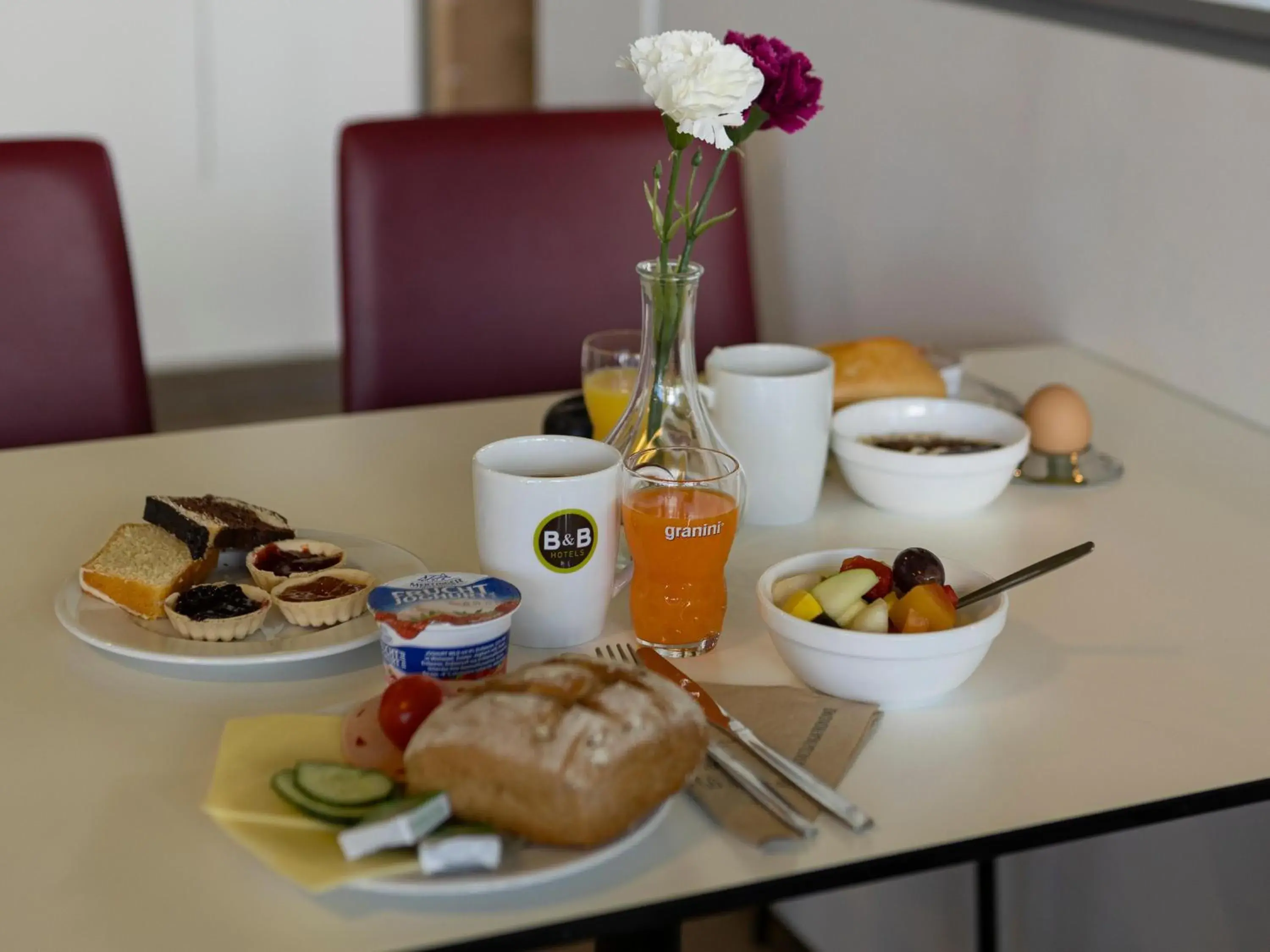 Restaurant/places to eat in B&B Hotel Weimar Restaurant/places to eat in B&B Hotel Weimar