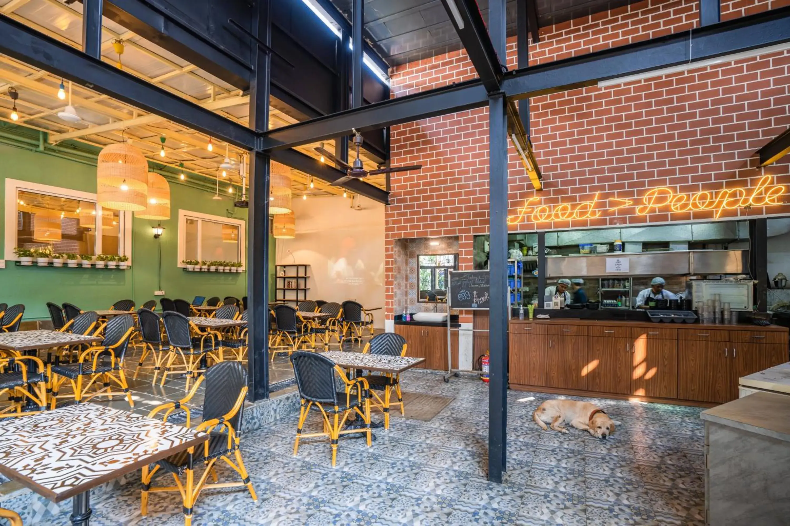 Restaurant/places to eat in Zostel Mumbai Restaurant/places to eat in Zostel Mumbai