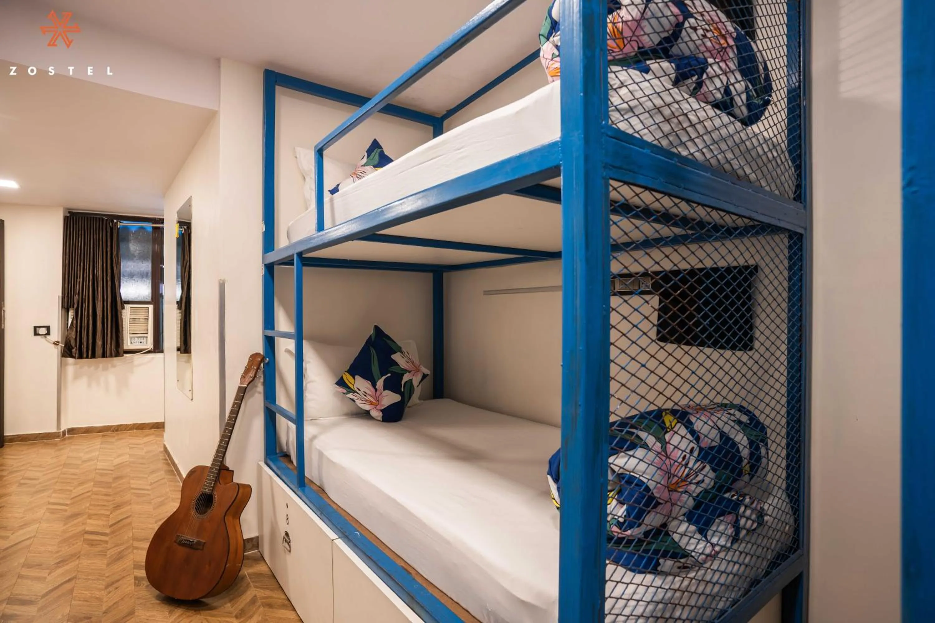 Bed in Zostel Mumbai