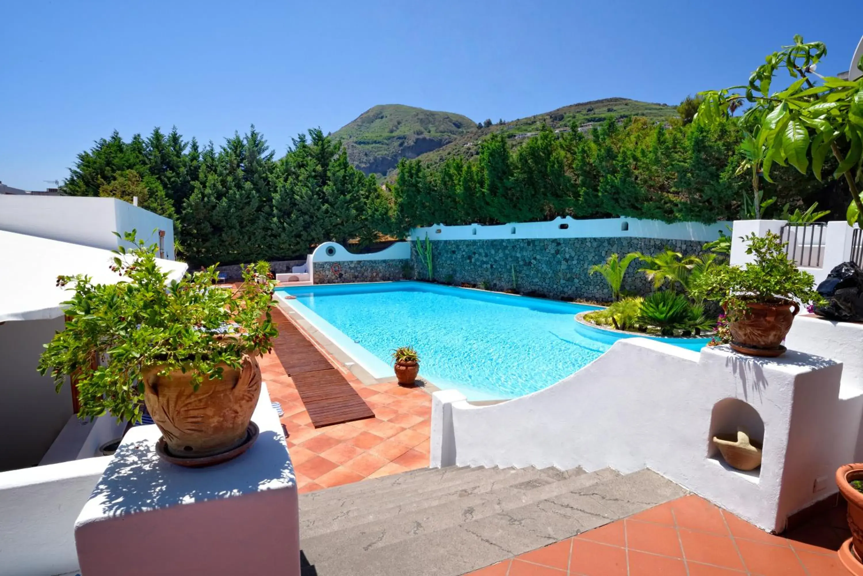 Swimming pool in Gattopardo Park Hotel Swimming pool in Gattopardo Park Hotel