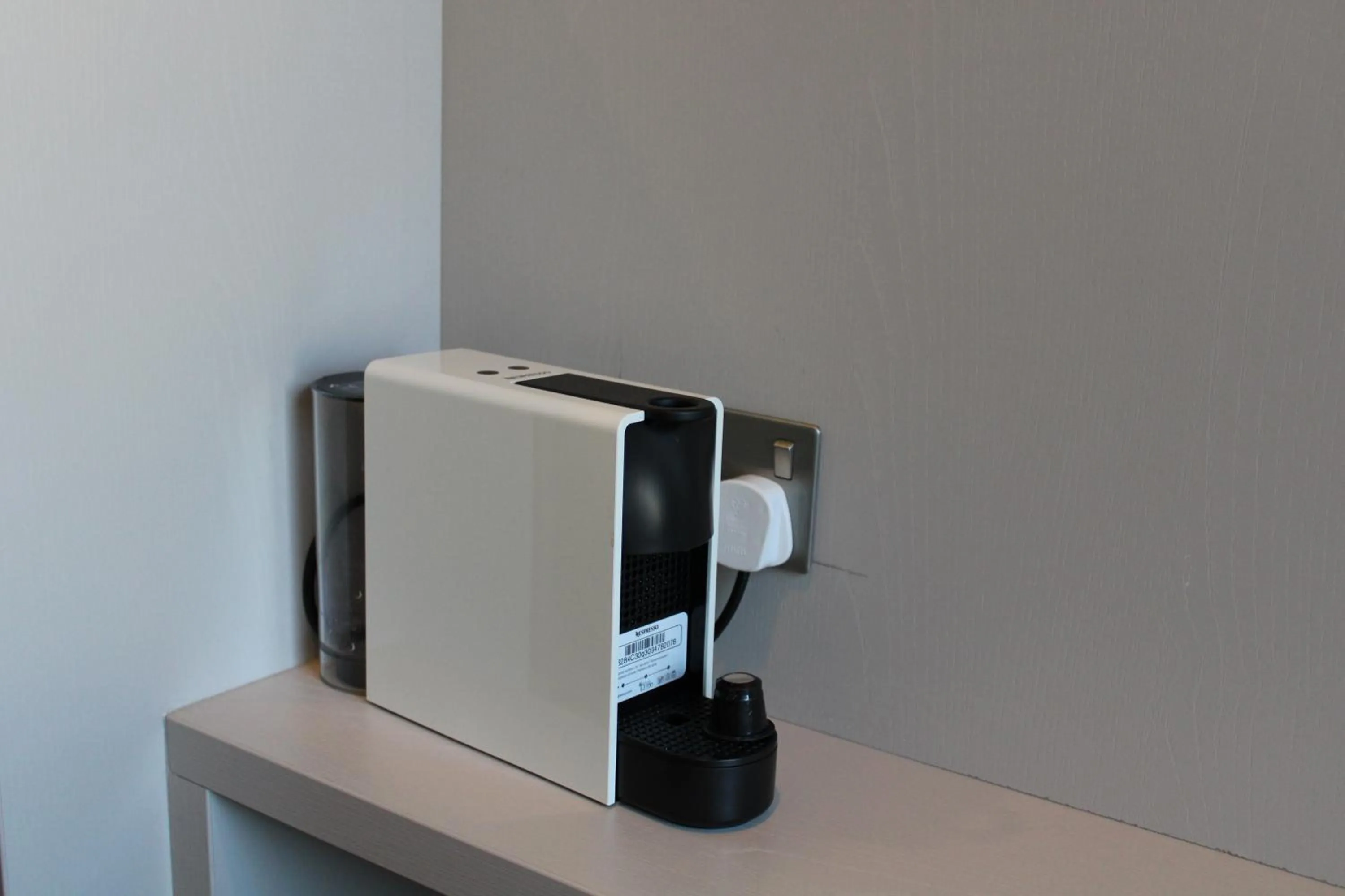 Coffee/tea facilities in NOX Olympia