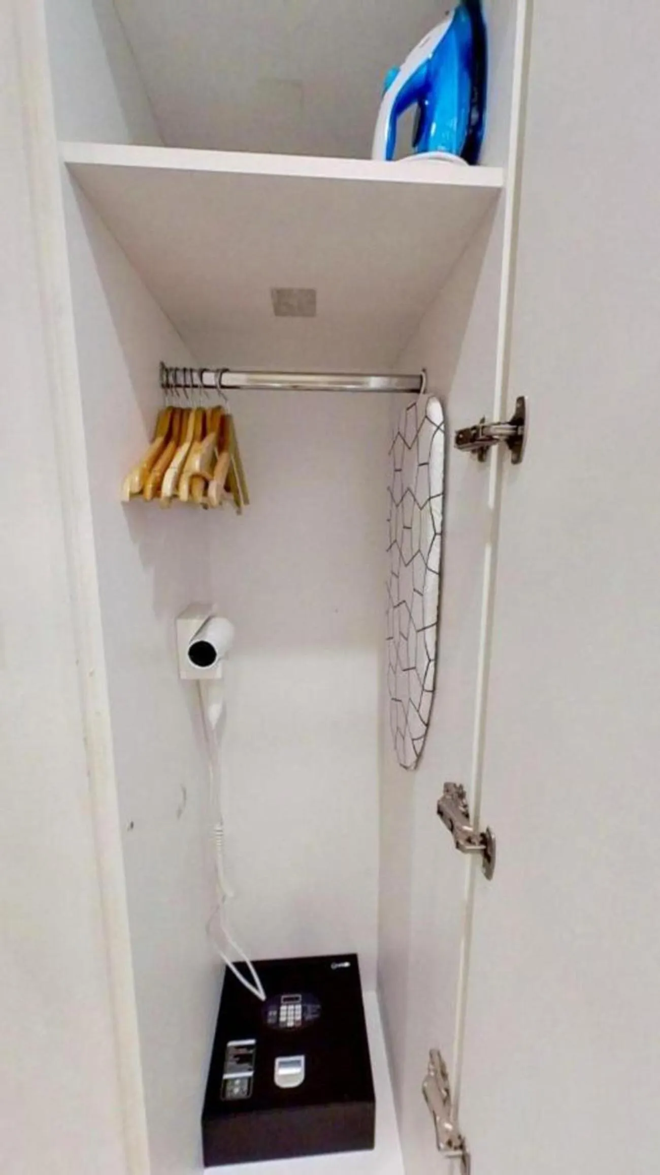 flat iron in NOX Olympia