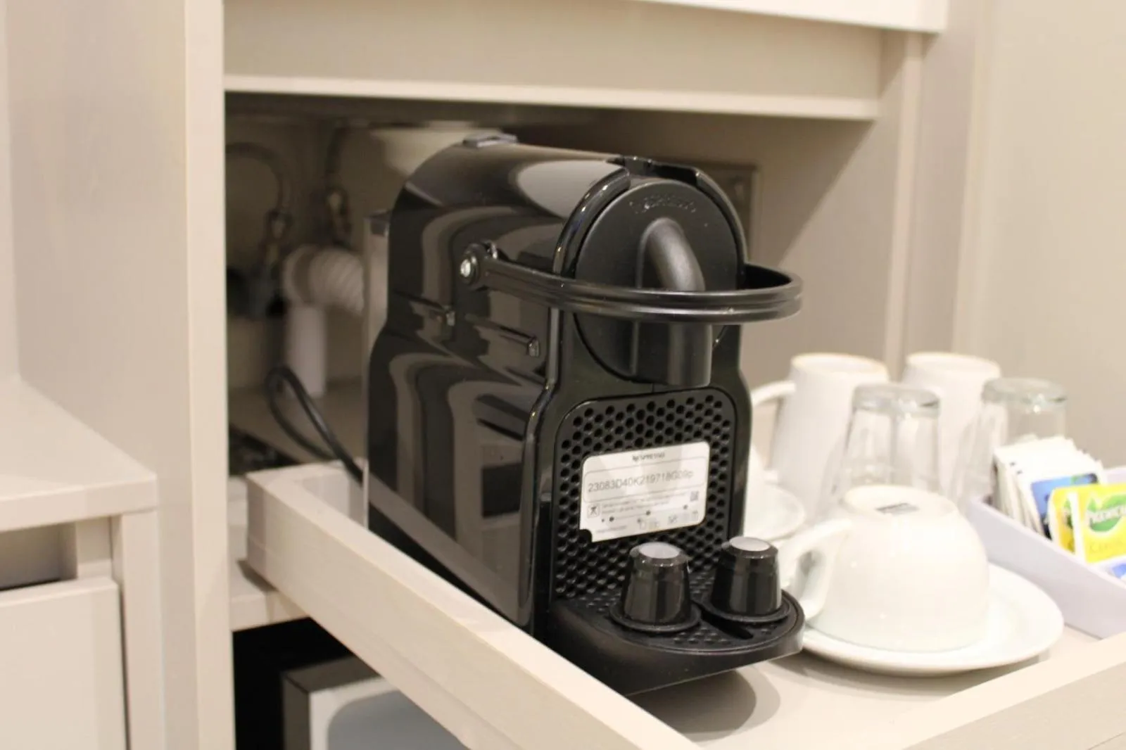 Coffee/tea facilities in NOX Olympia