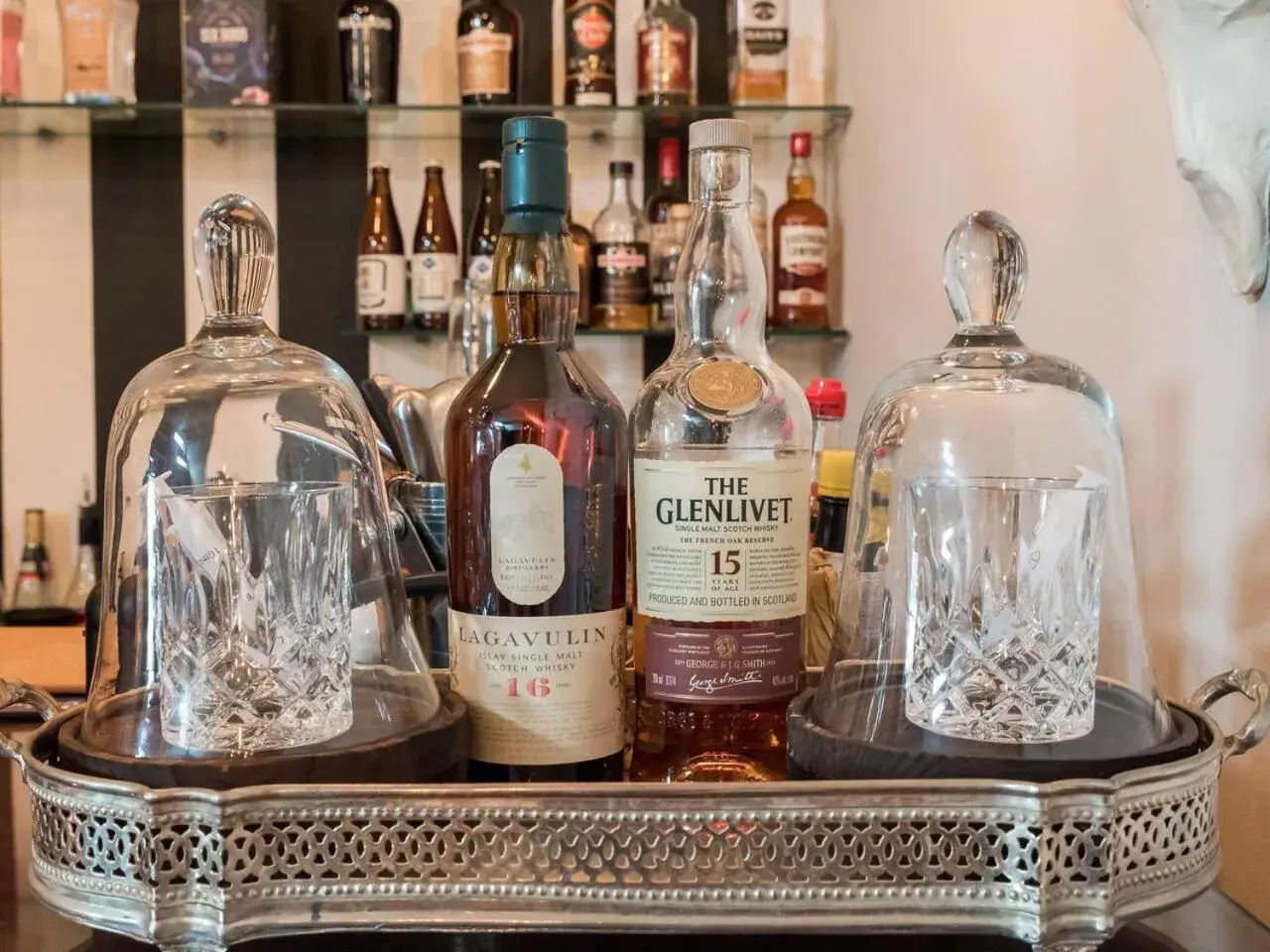 Drinks in Lairds Lodge Country Estate Drinks in Lairds Lodge Country Estate