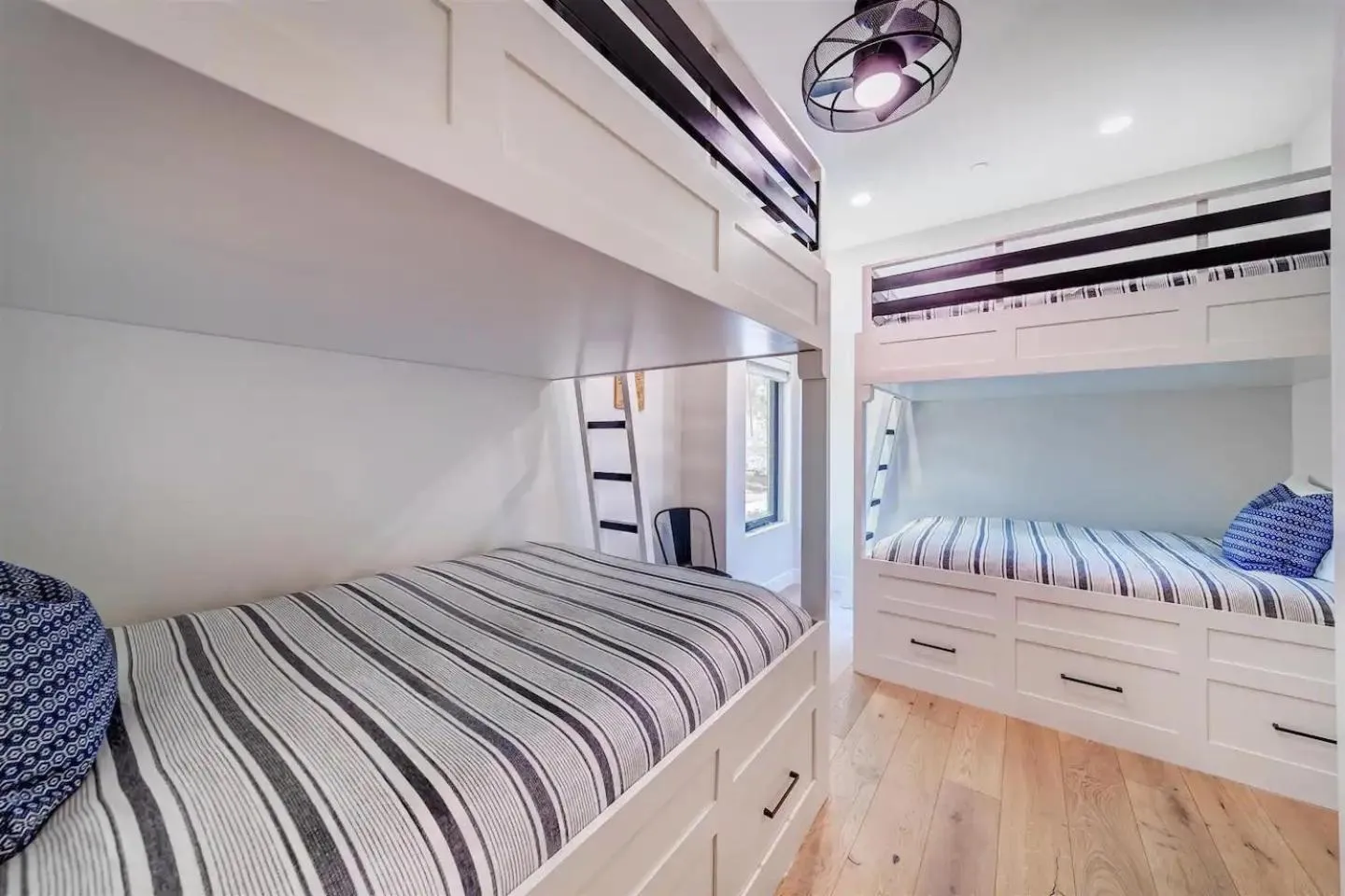 Bed in LaFave Luxury Rentals at Zion