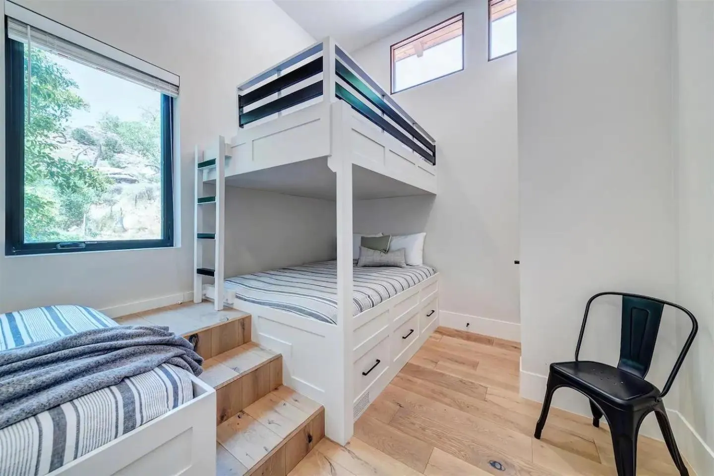 Bed in LaFave Luxury Rentals at Zion