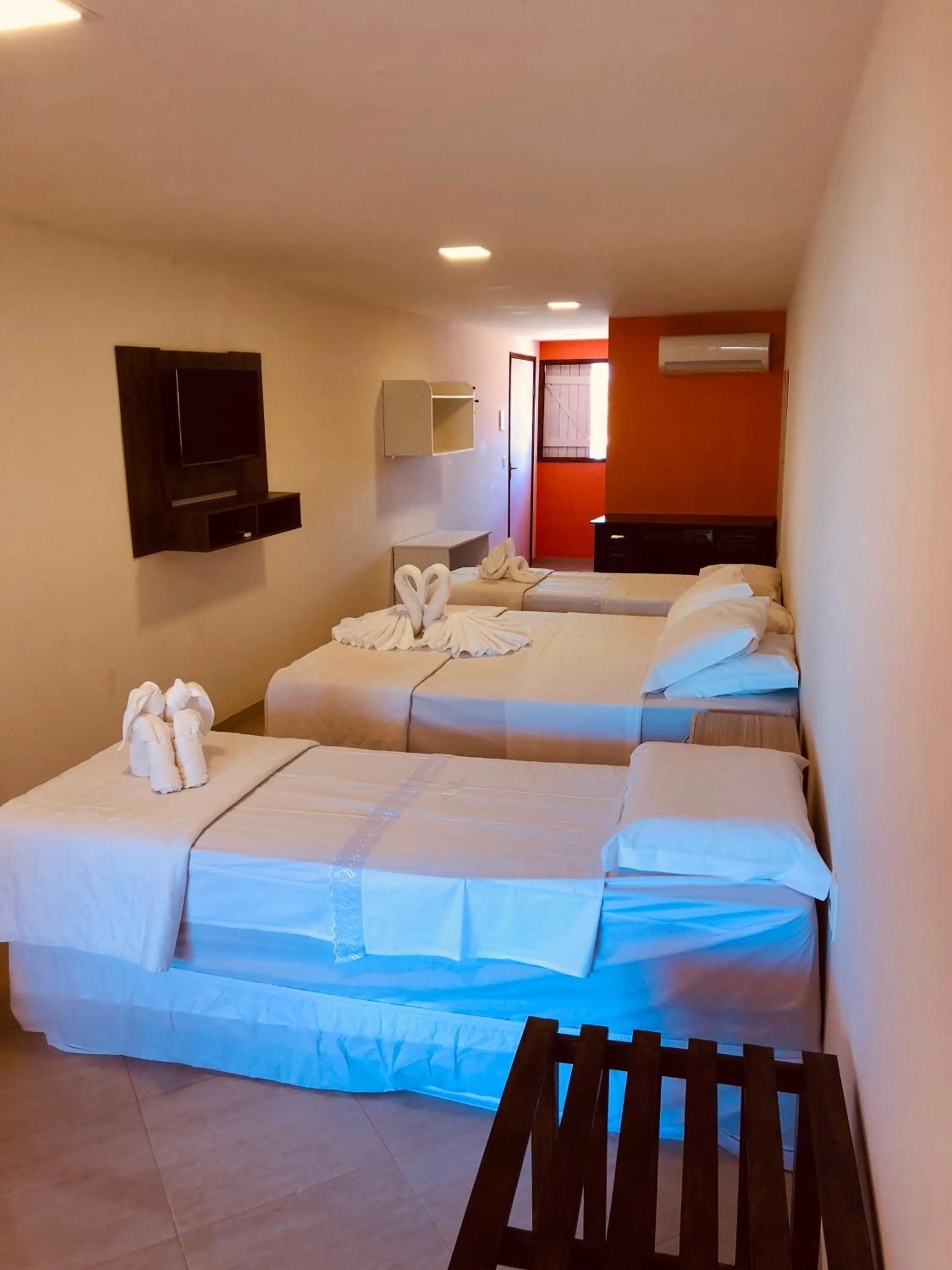 Bedroom, Bed in Pousada Maraoka