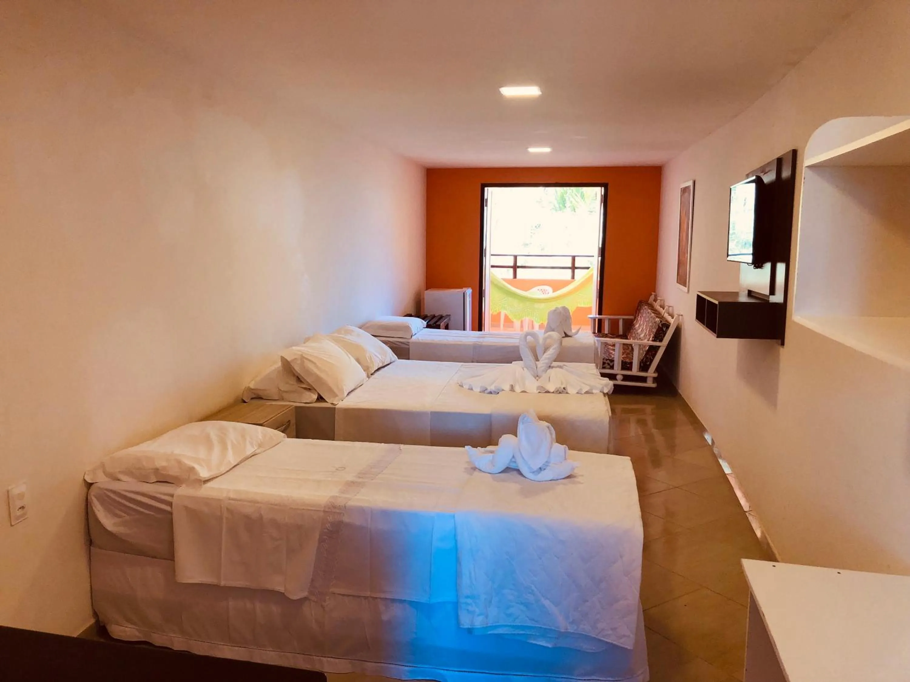 Bedroom, Bed in Pousada Maraoka