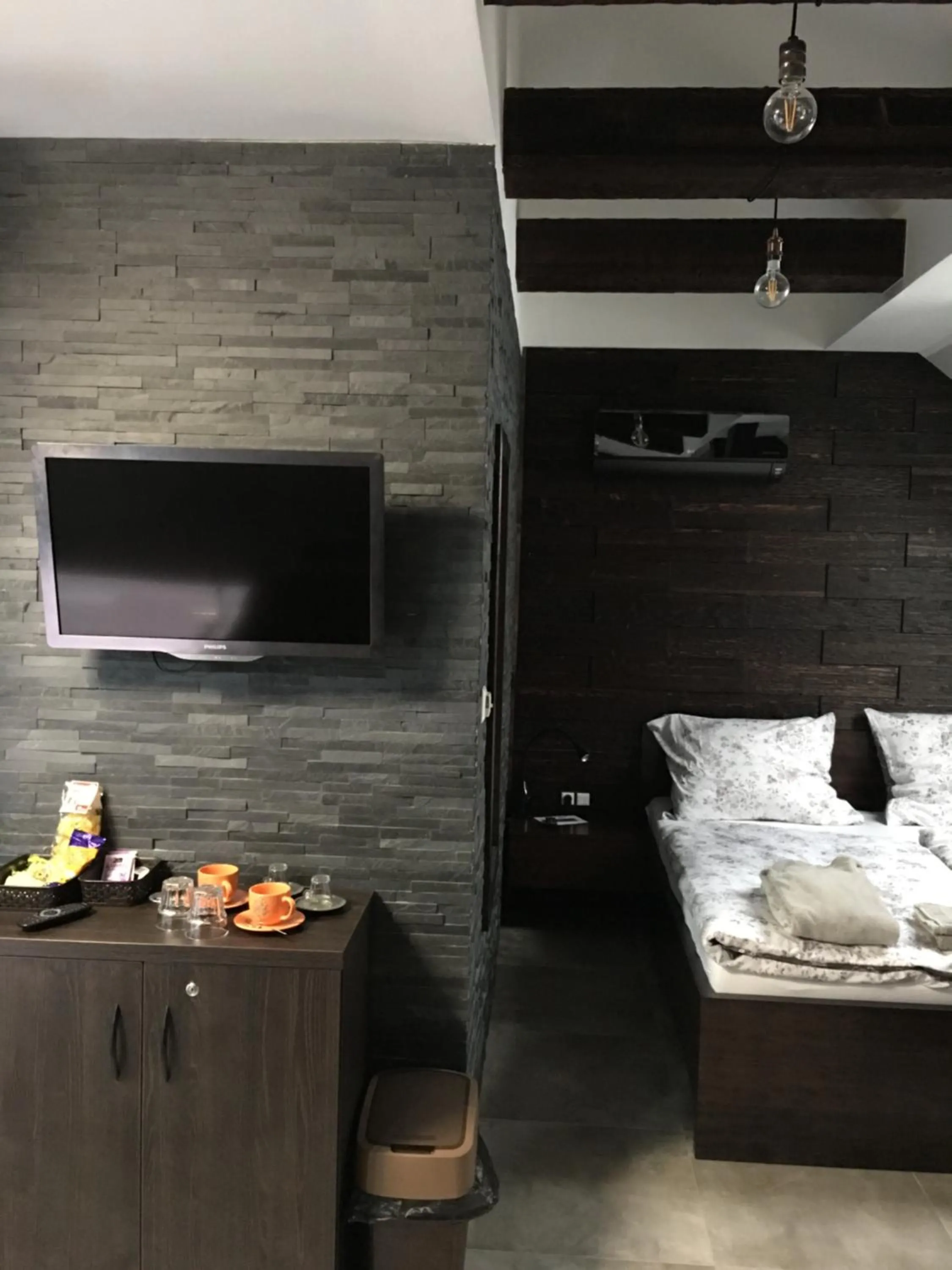One-Bedroom Apartment in Apartmán na Studentské