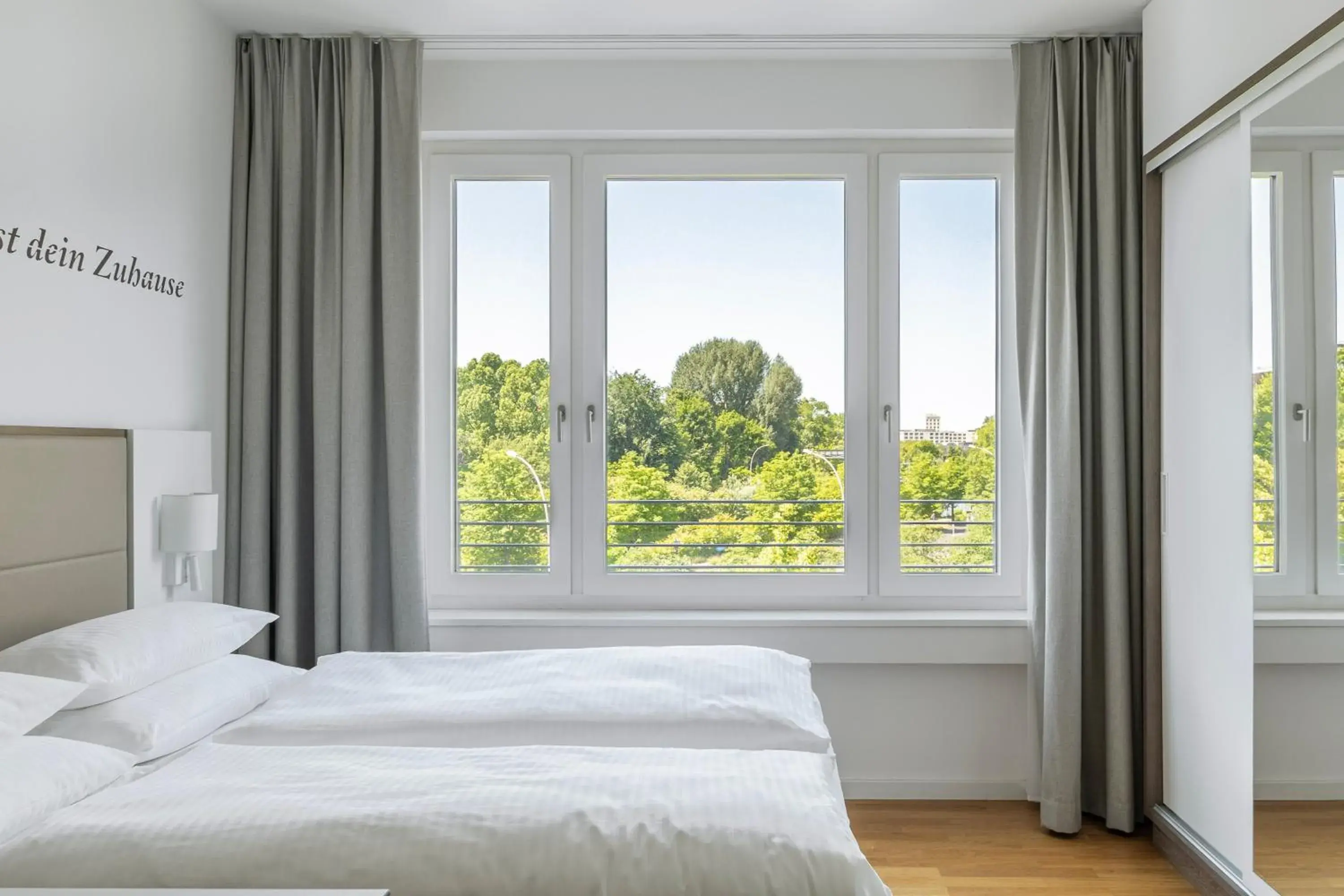 Studio for Two with Double Bed in HighPark Berlin am Potsdamer Platz Studio for Two with Double Bed in HighPark Berlin am Potsdamer Platz