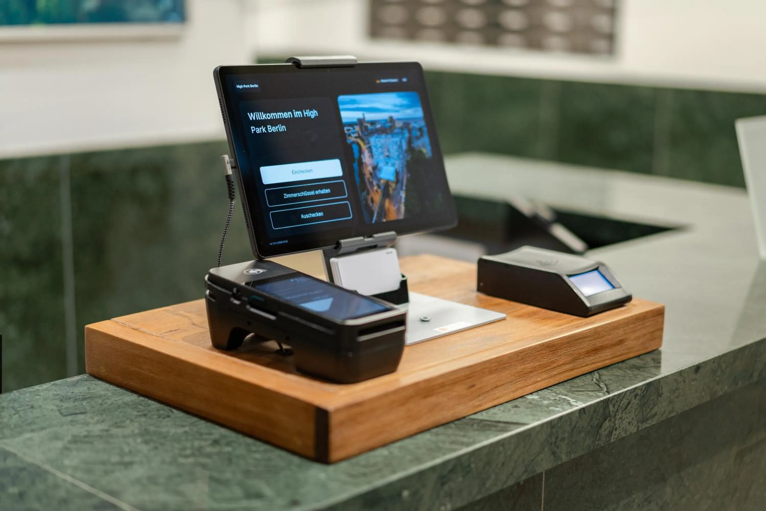 Lobby or reception in HighPark Berlin am Potsdamer Platz