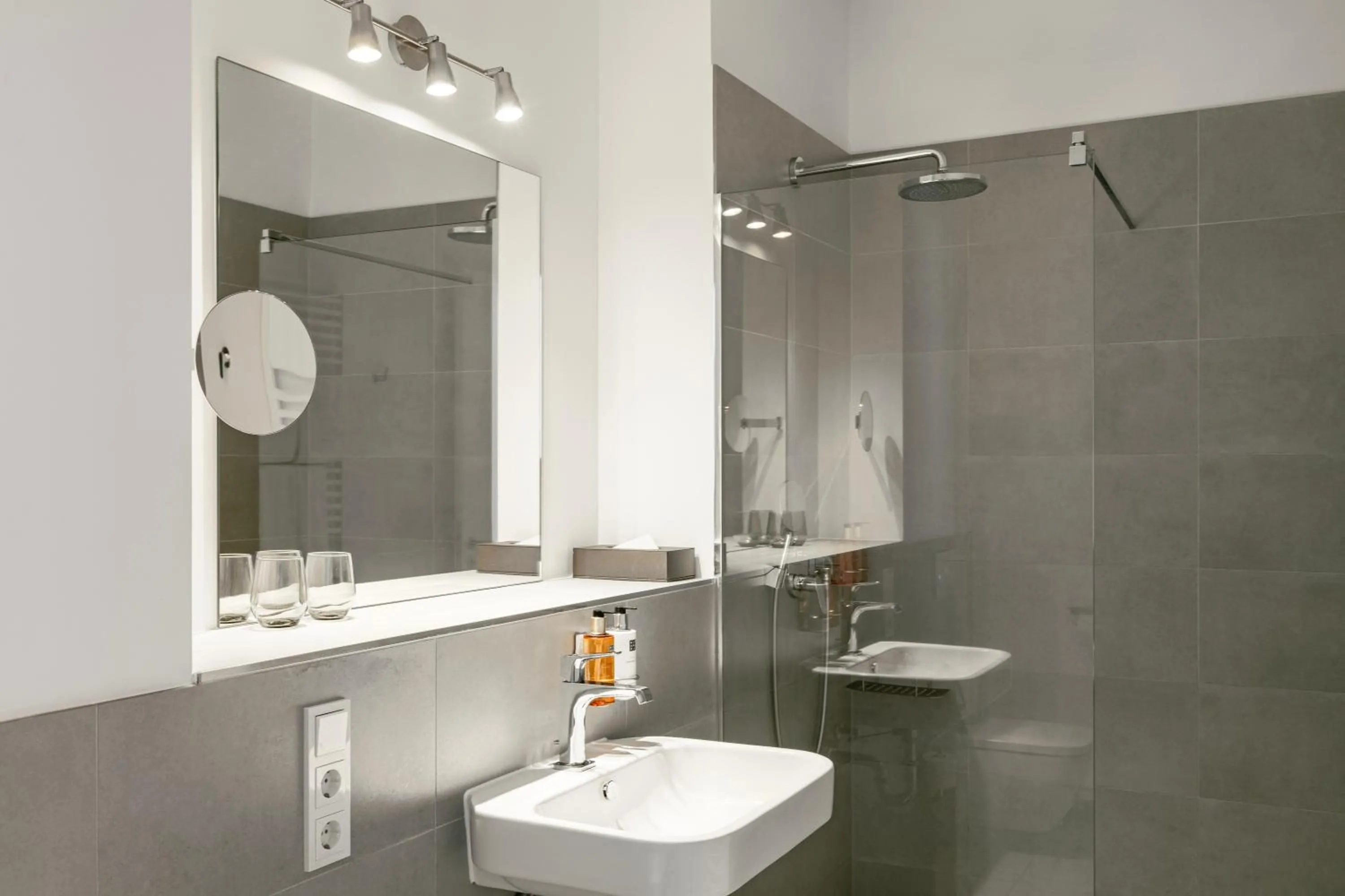 Bathroom in HighPark Berlin am Potsdamer Platz