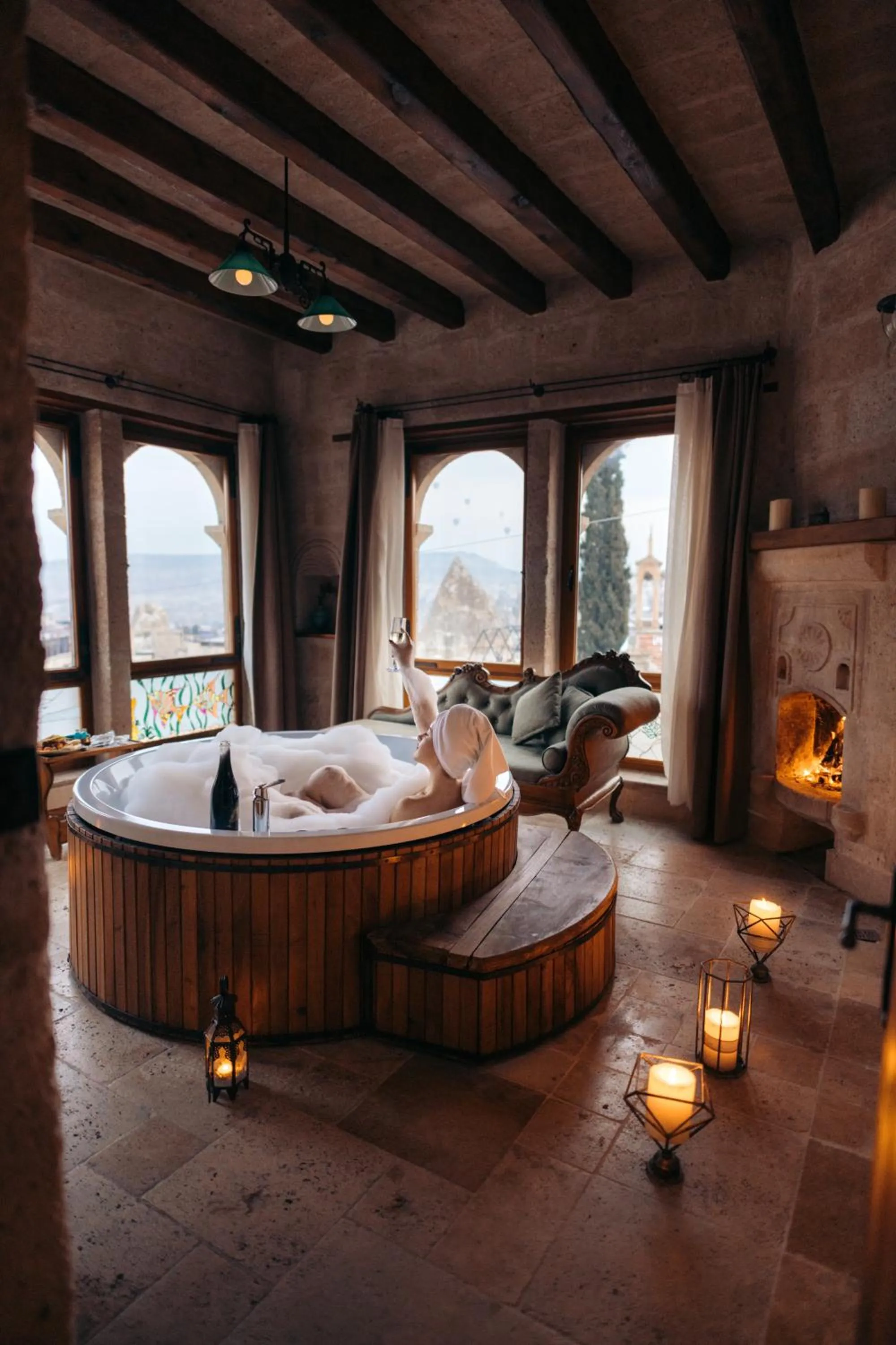 Bath in Sultan Cave Suites