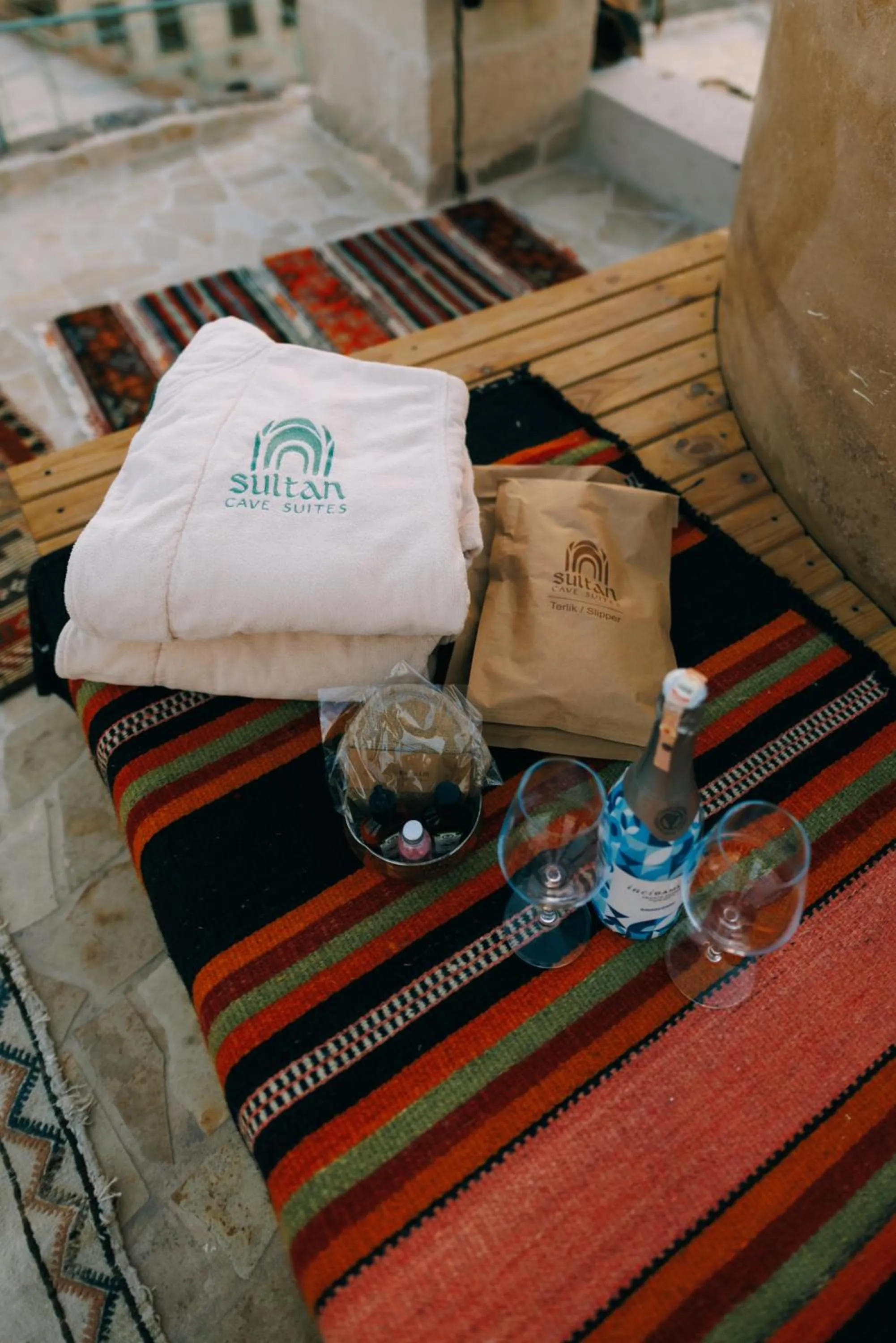 Entertainment in Sultan Cave Suites