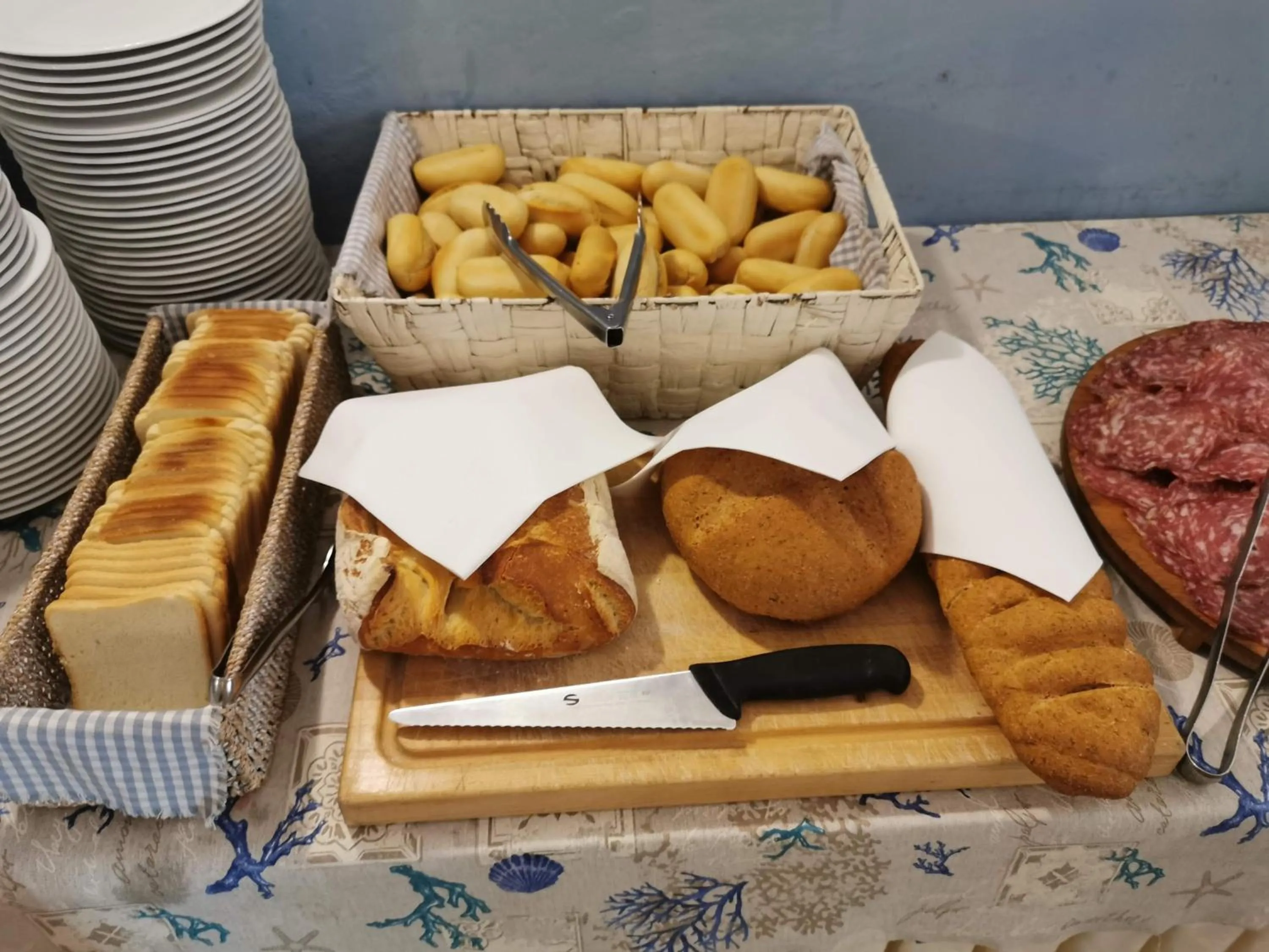 Restaurant/places to eat in Hotel Brigantino