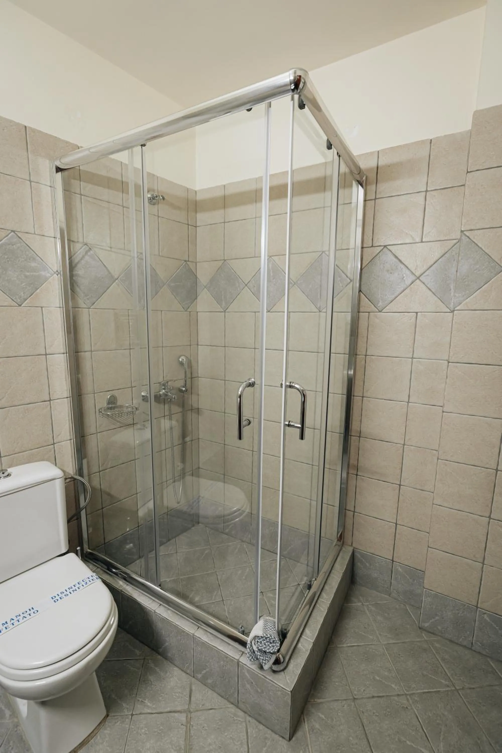 Alpen House Hotel & Suites