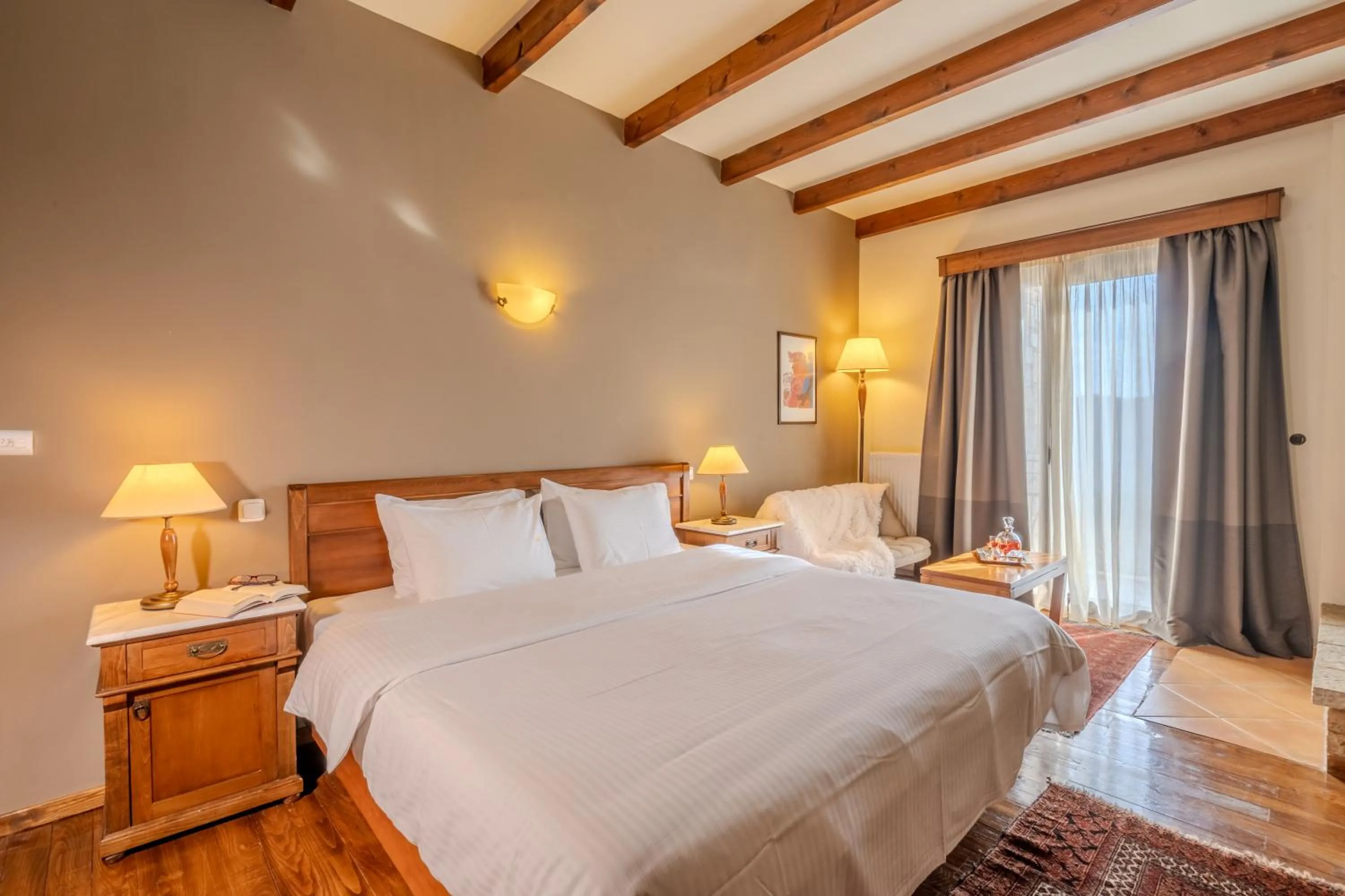 Alpen House Hotel & Suites