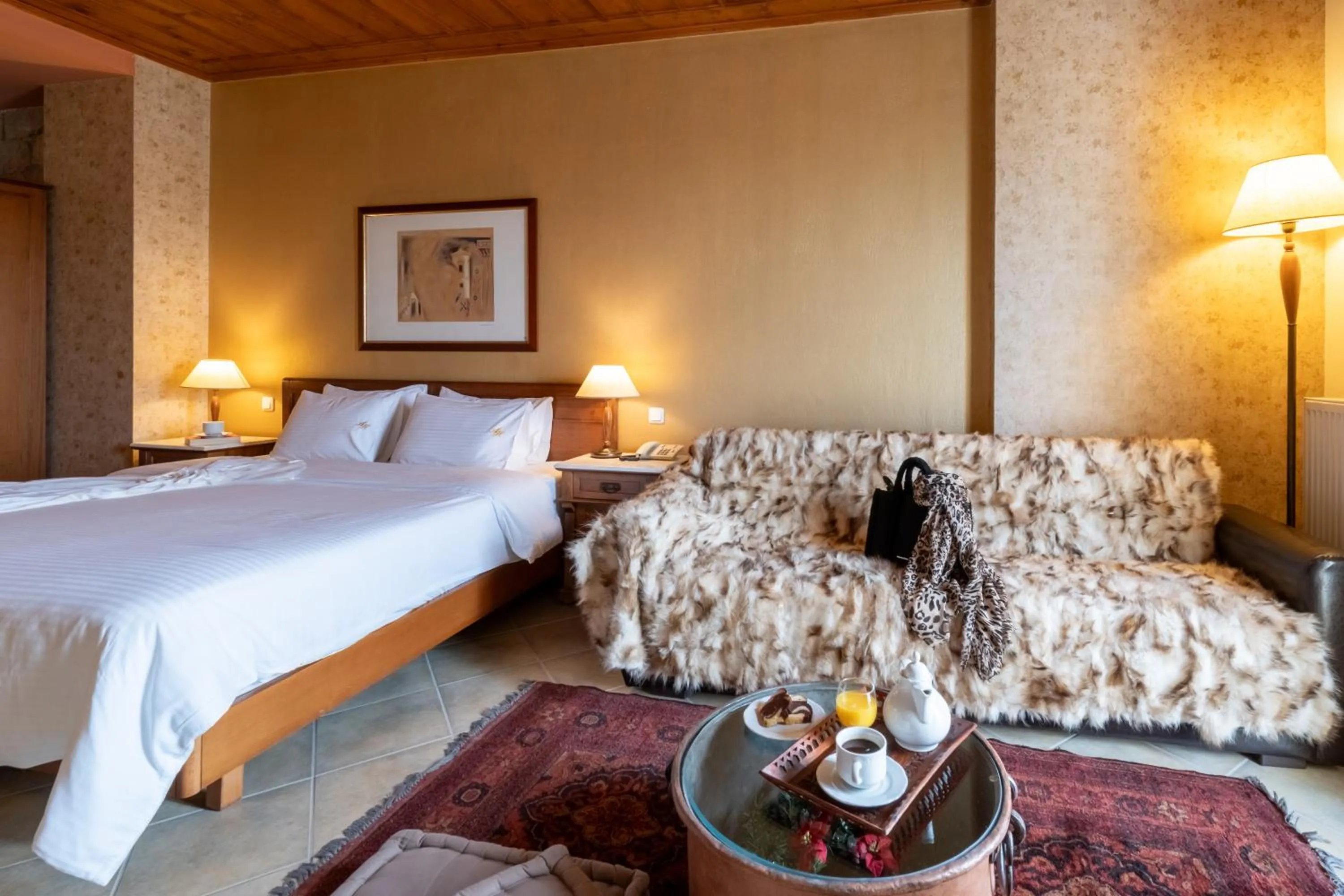 Alpen House Hotel & Suites