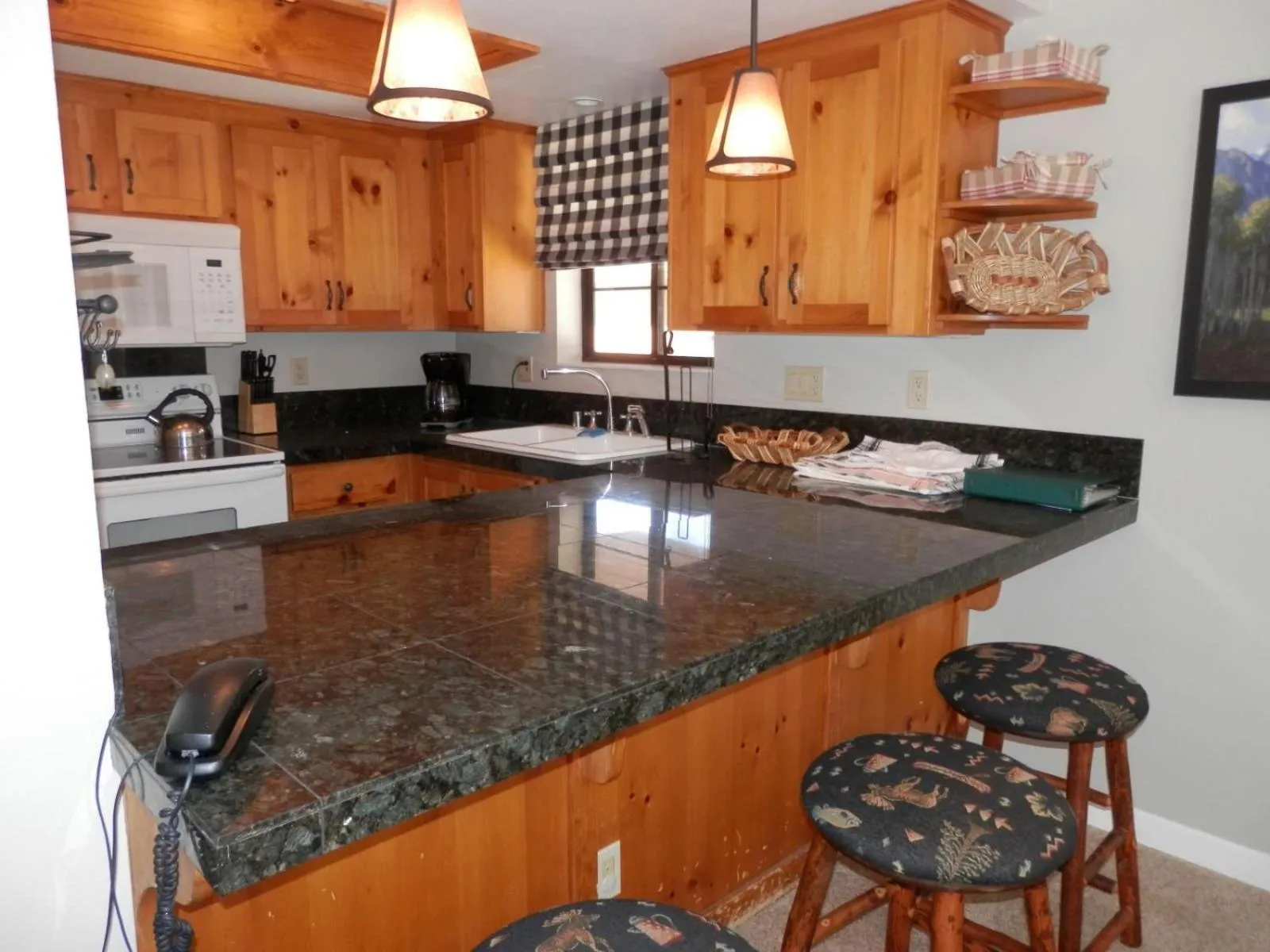 Property building in Rr-interlaken 05