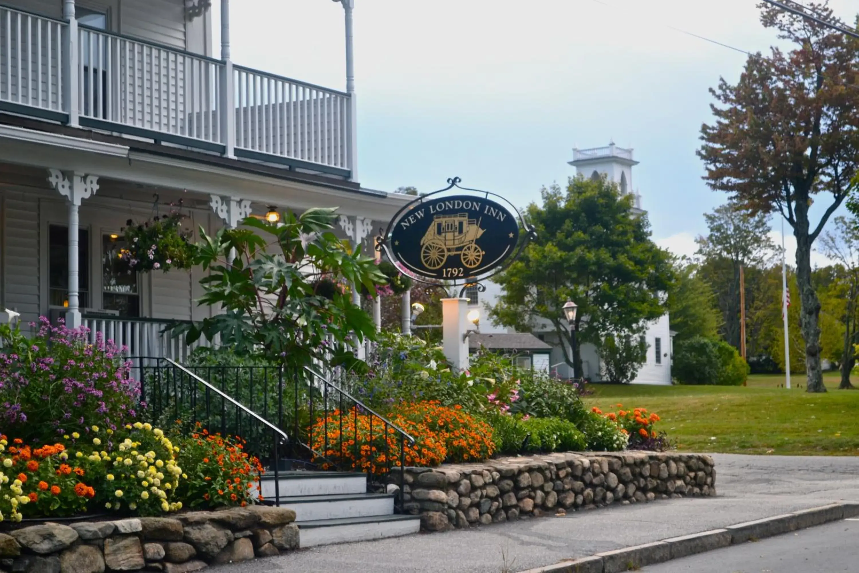 The New London Inn The New London Inn