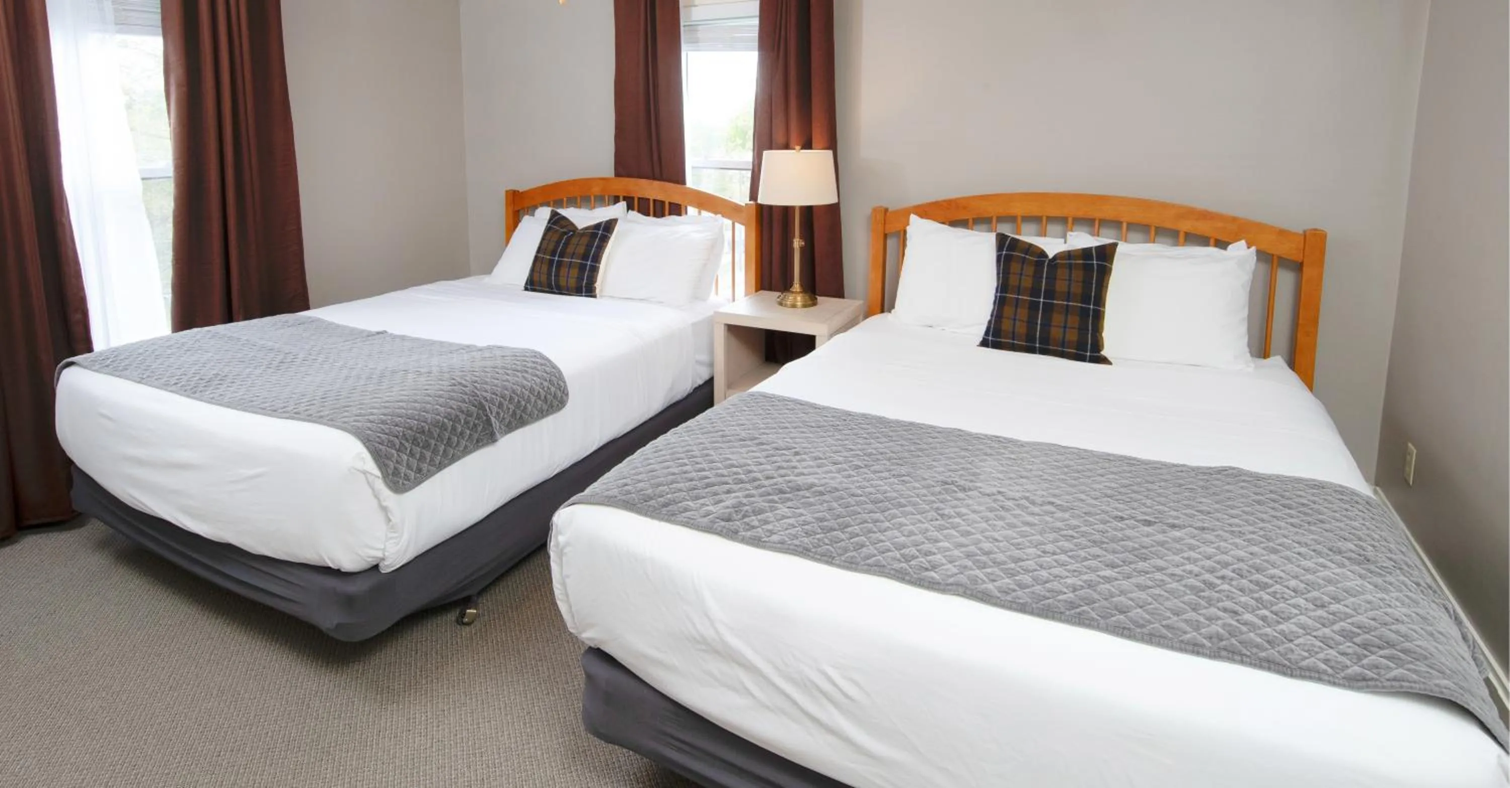 Bedroom, Bed in The New London Inn