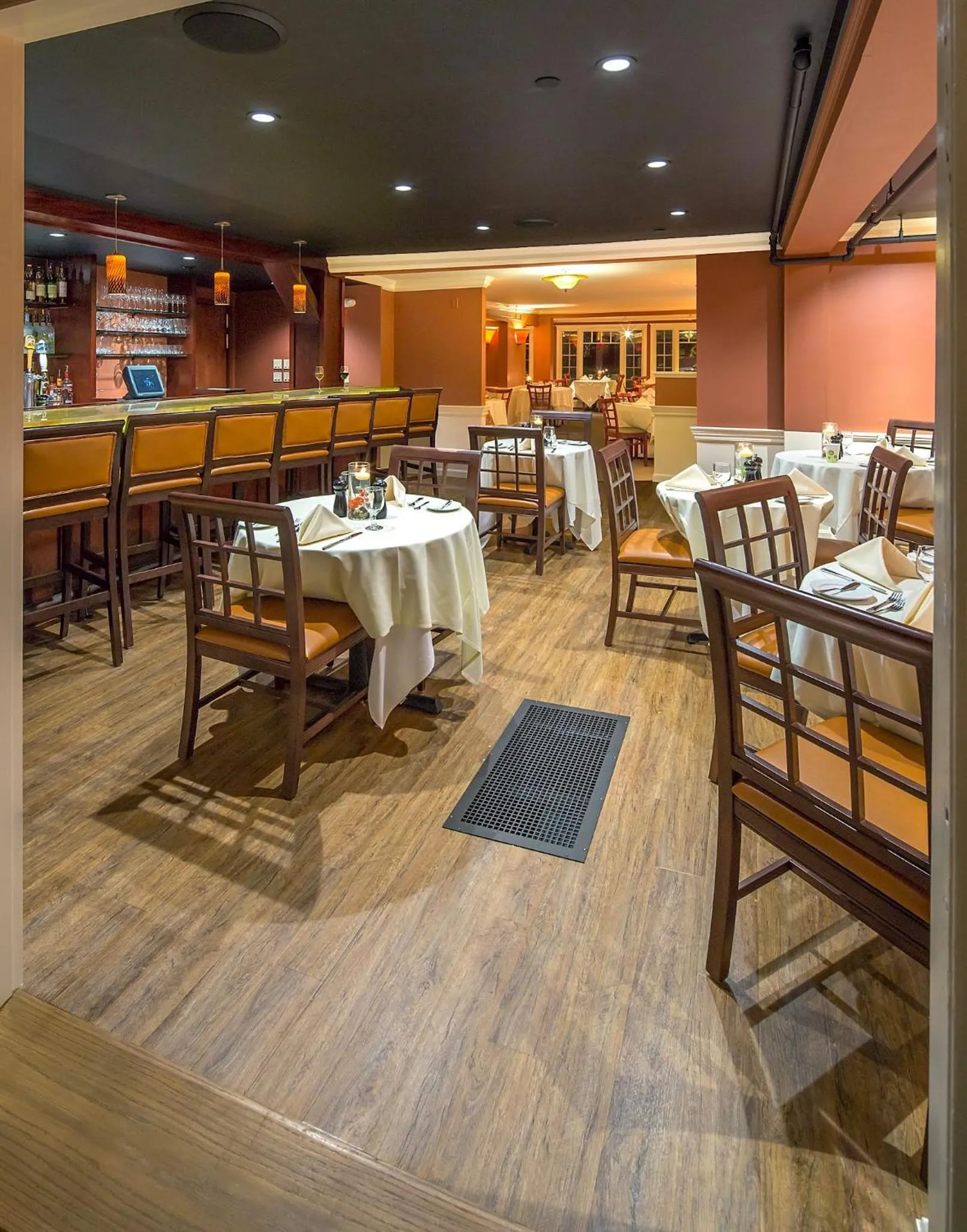 Lounge or bar in The New London Inn