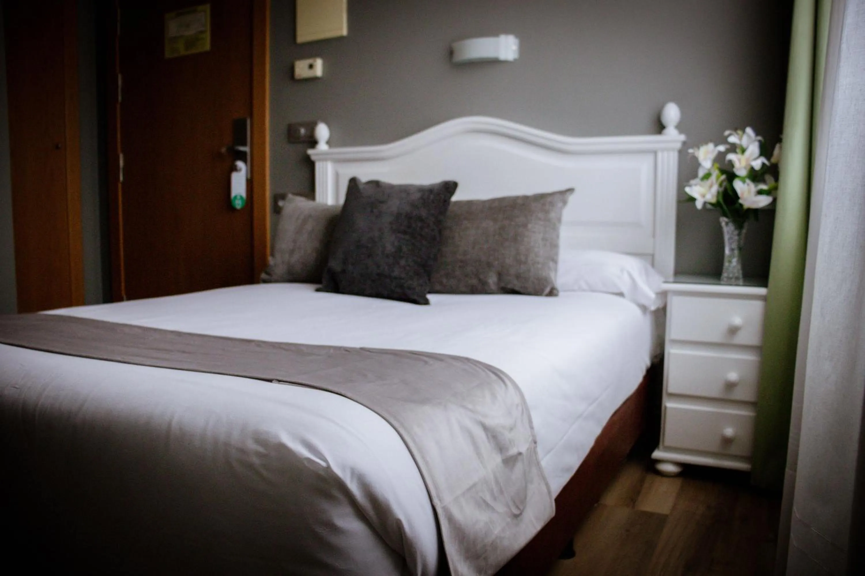 Bedroom, Bed in Hotel Villa De Ermua