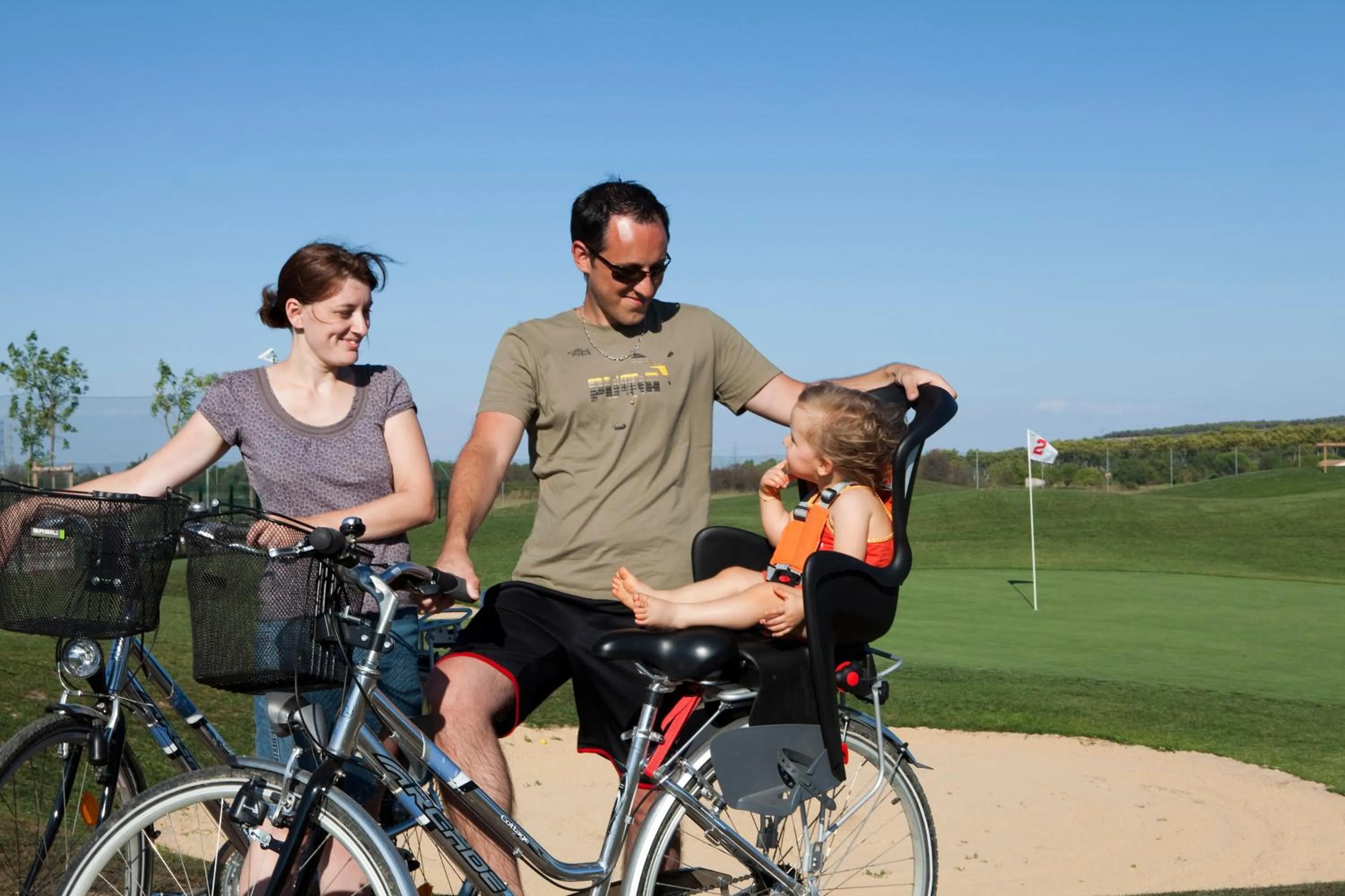 Cycling in Le Domaine du Golf*** by Ateya Vacances