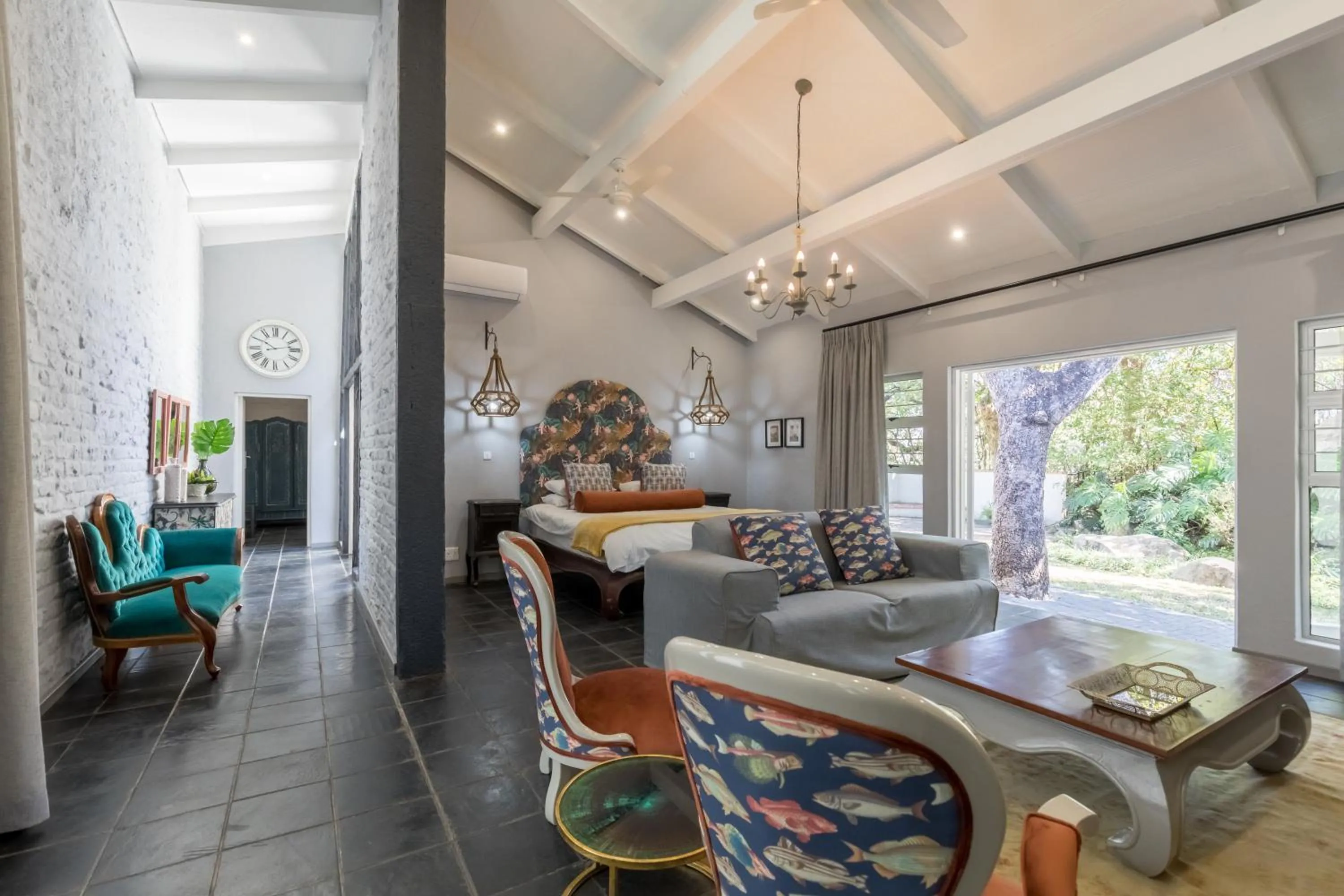 Living room in La Roca Guest House