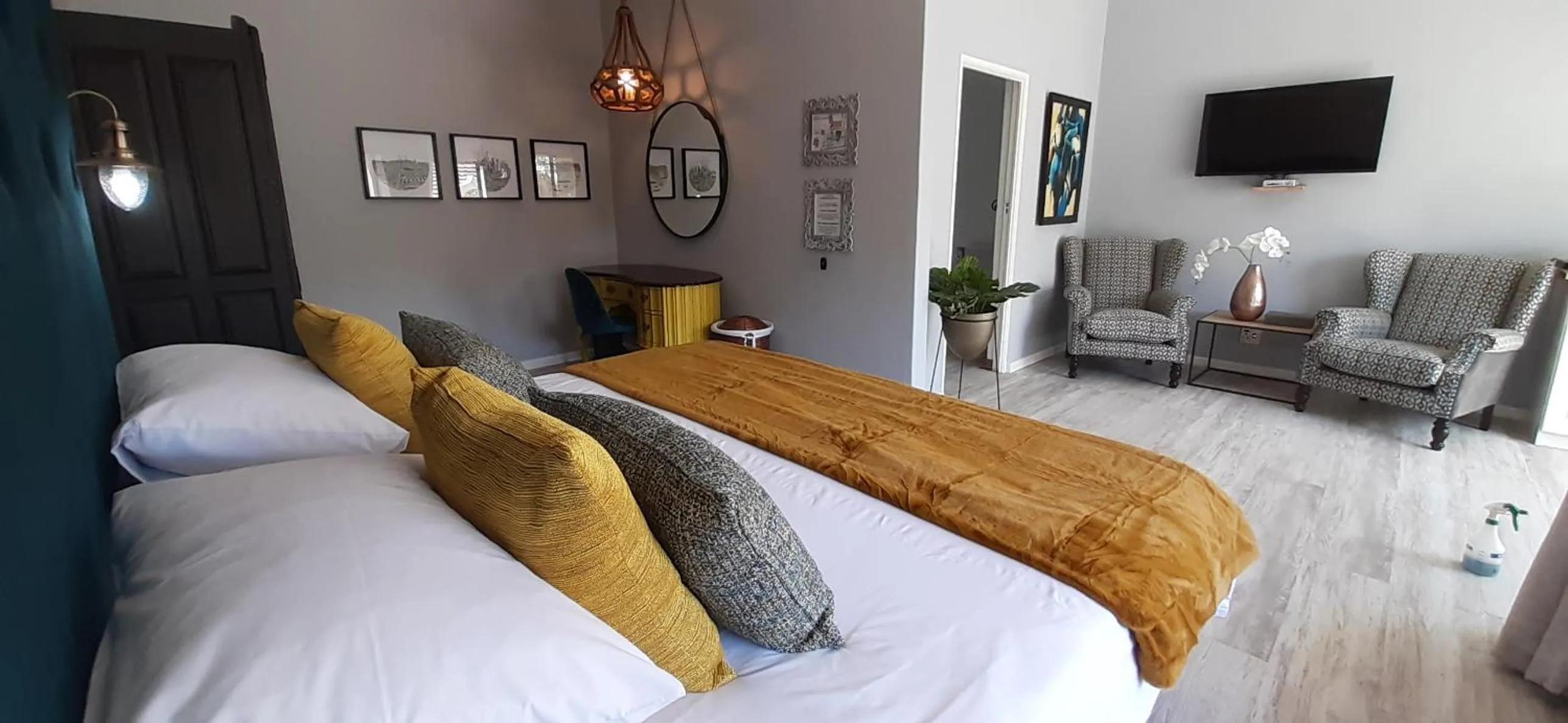 Bedroom, Bed in La Roca Guest House