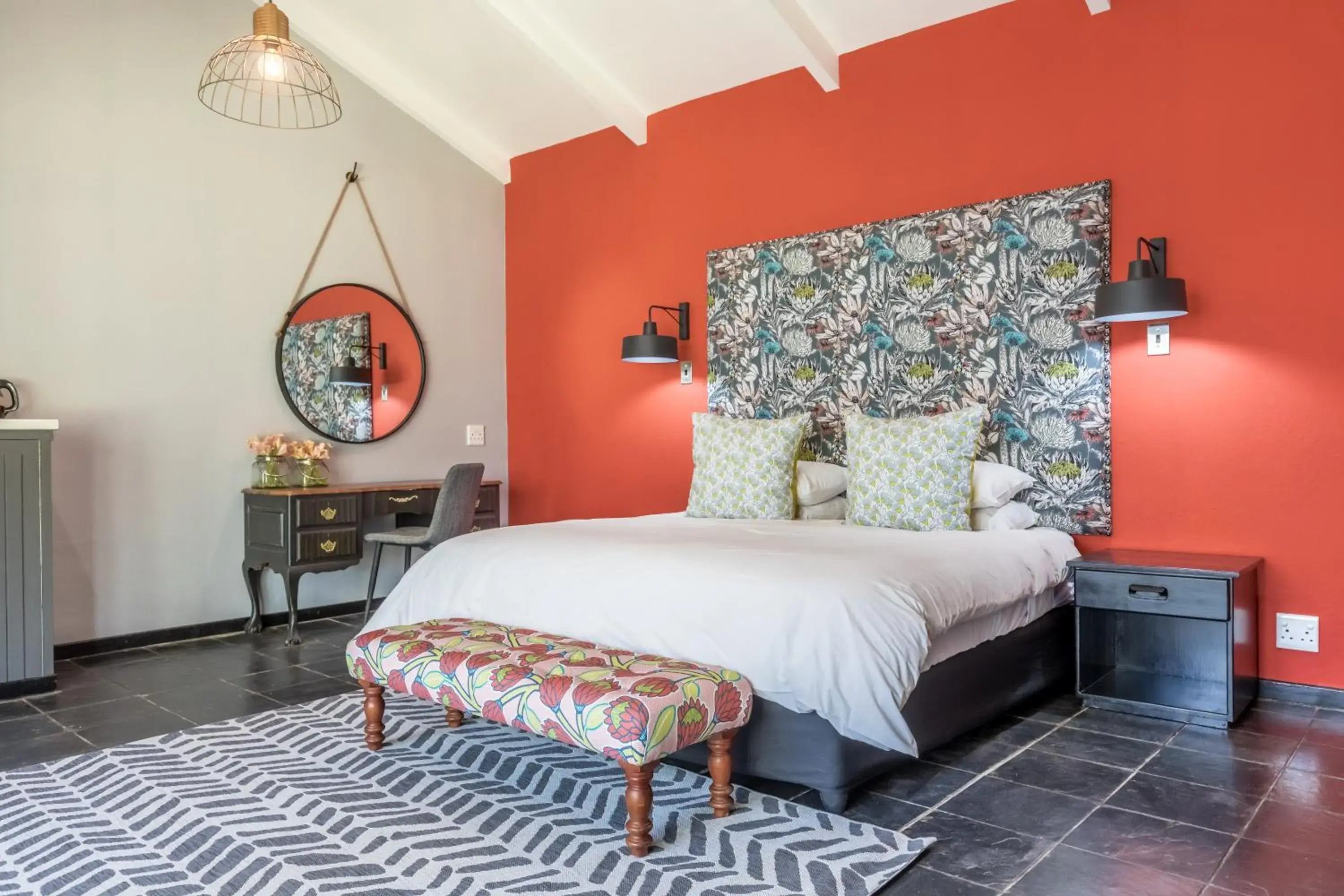 Bedroom, Bed in La Roca Guest House Bedroom, Bed in La Roca Guest House