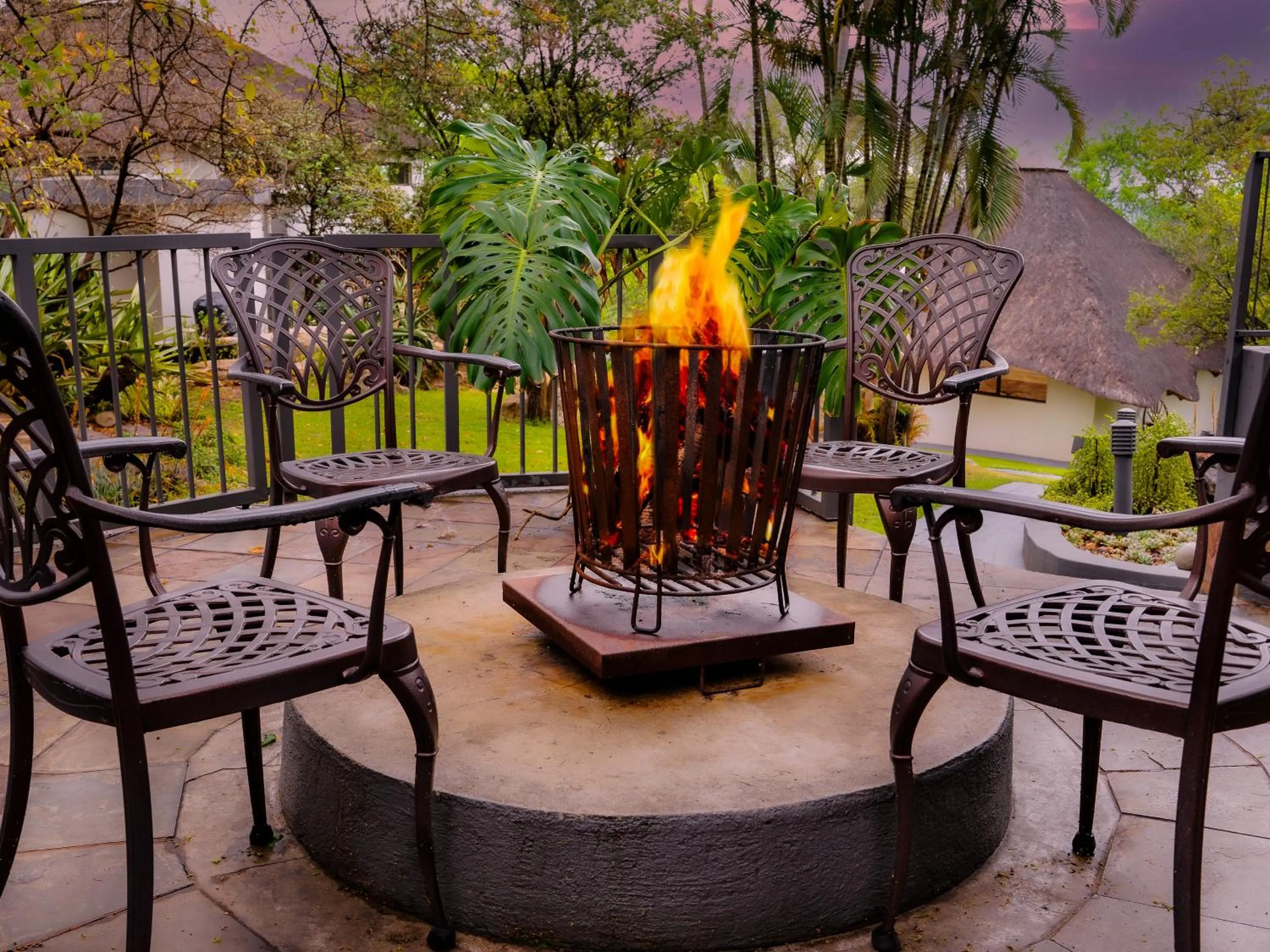 BBQ facilities in La Roca Guest House