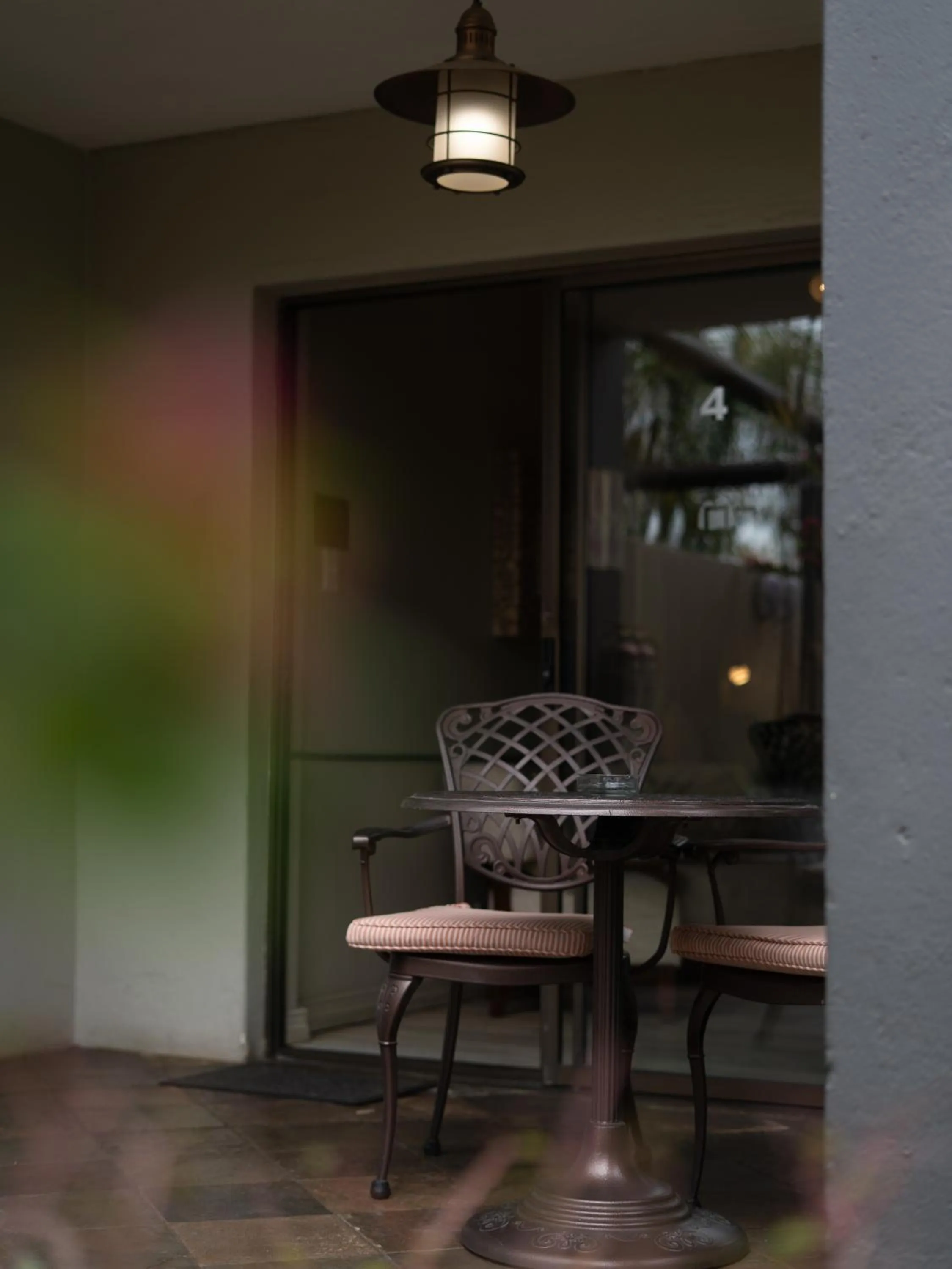 Patio in La Roca Guest House