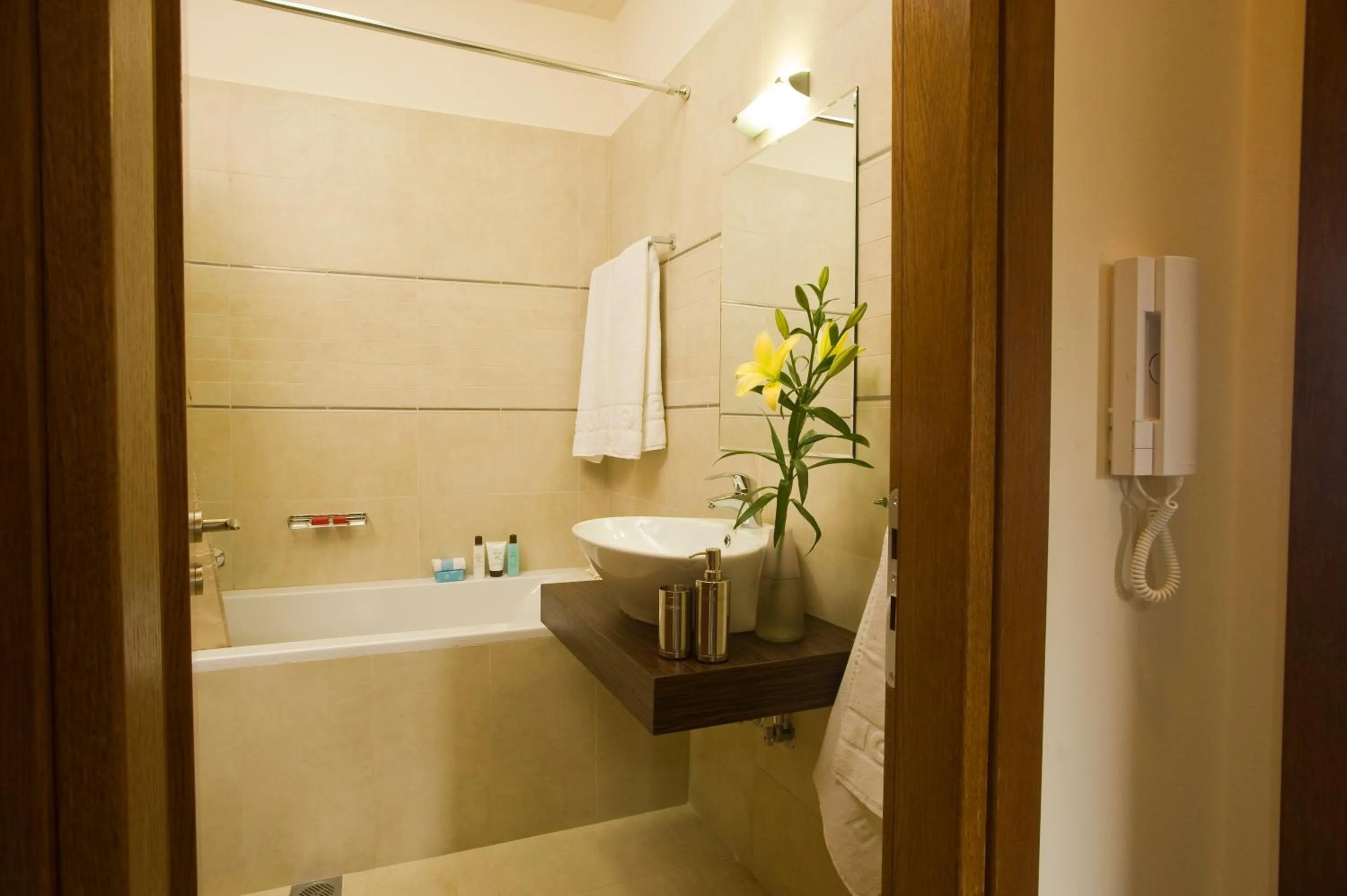 Bathroom in Elounda Olea Villas And Apartments