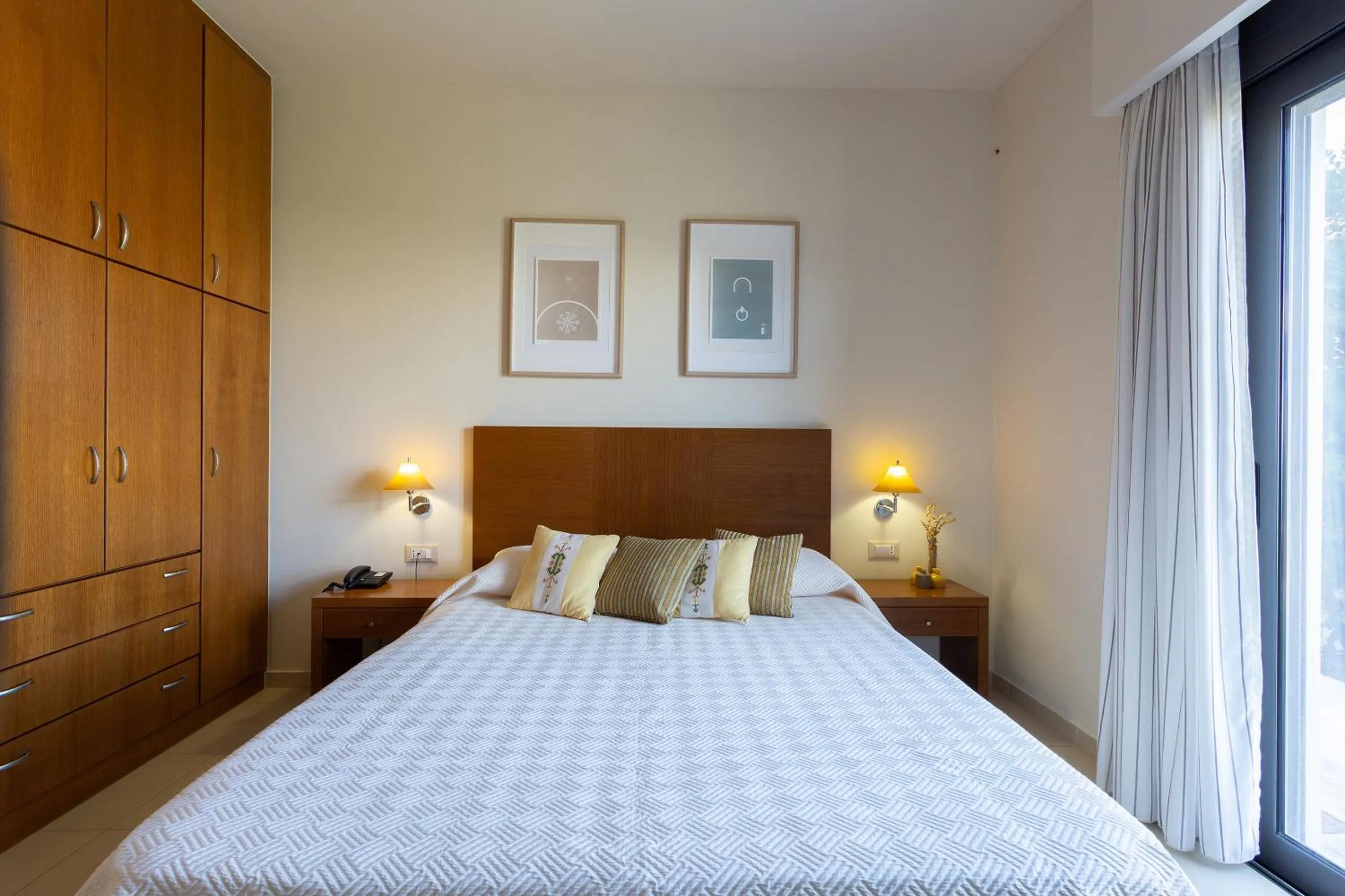 Bedroom, Bed in Elounda Olea Villas And Apartments