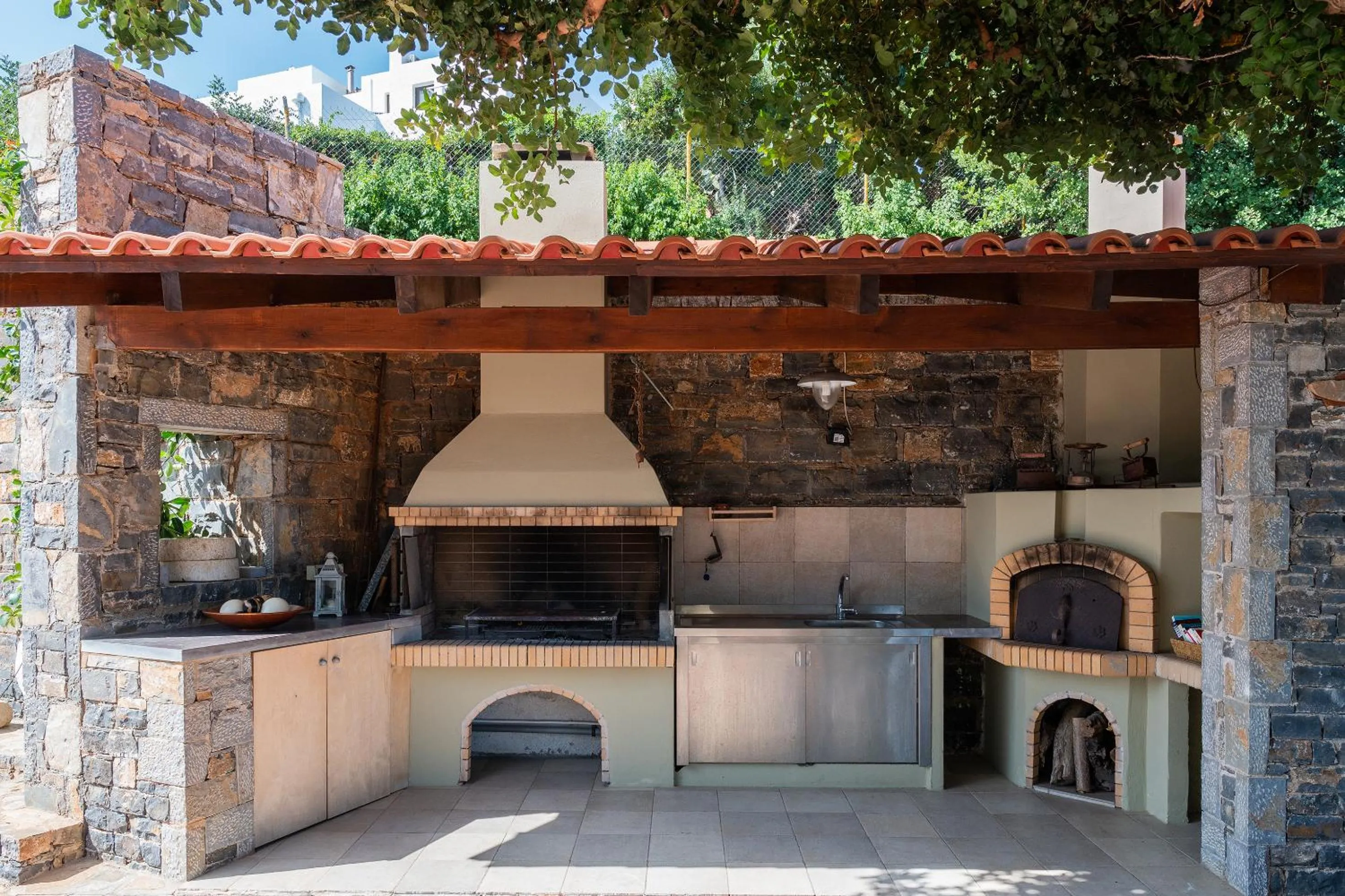 BBQ facilities in Elounda Olea Villas And Apartments