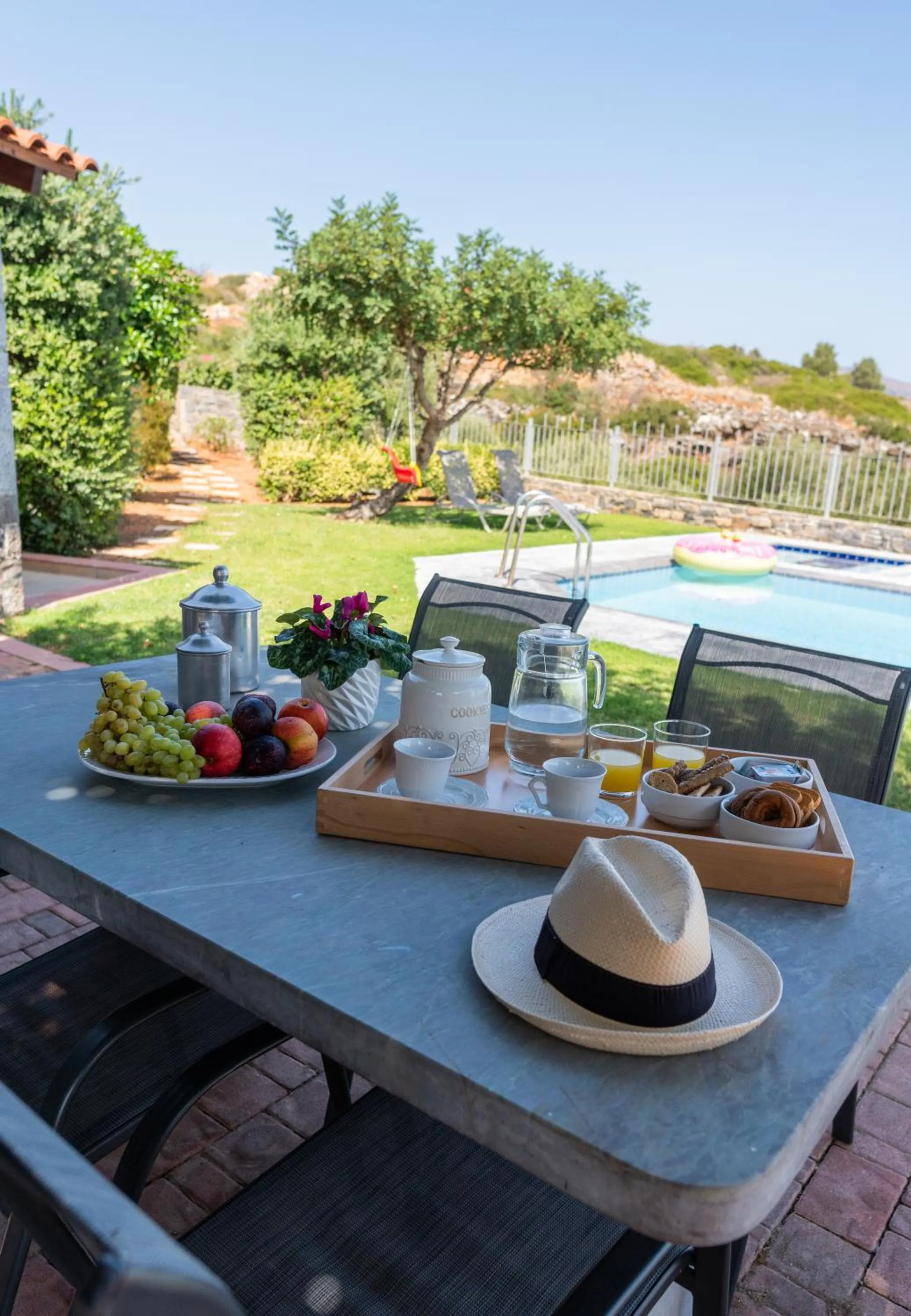 Patio in Elounda Olea Villas And Apartments