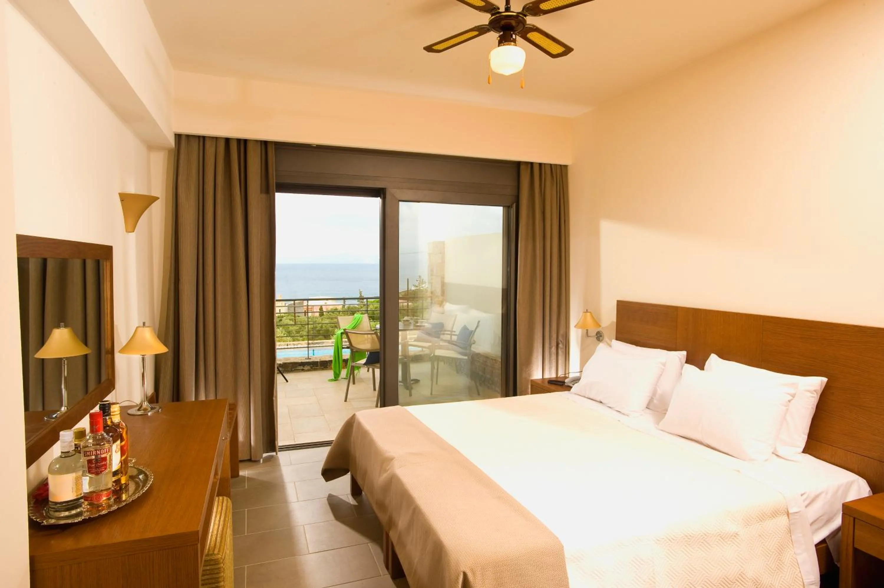 Bed in Elounda Olea Villas And Apartments