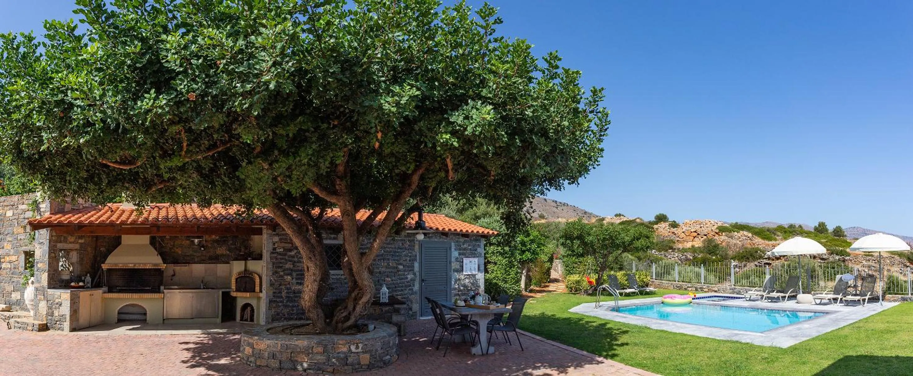 BBQ facilities in Elounda Olea Villas And Apartments