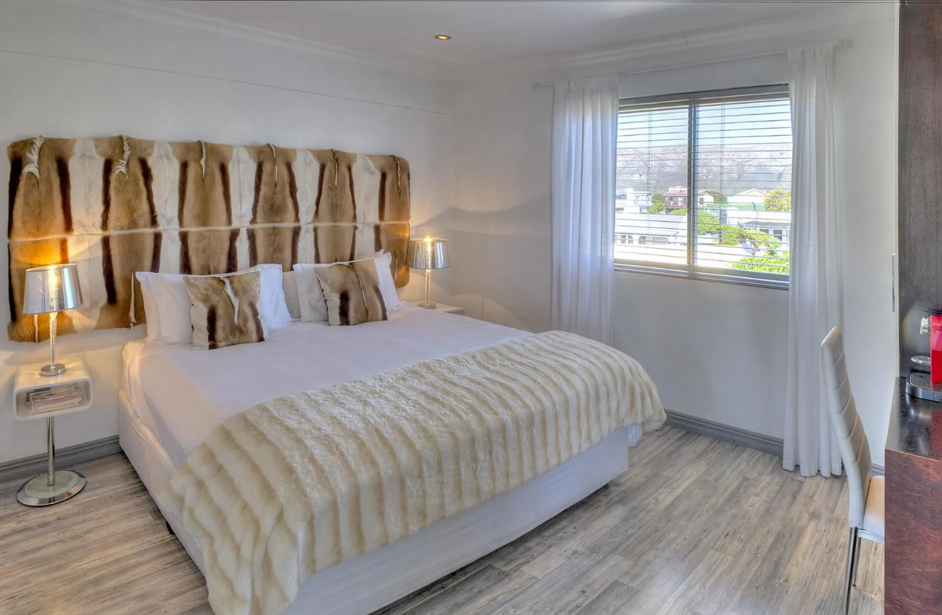 Bed in Sea Star Lodge