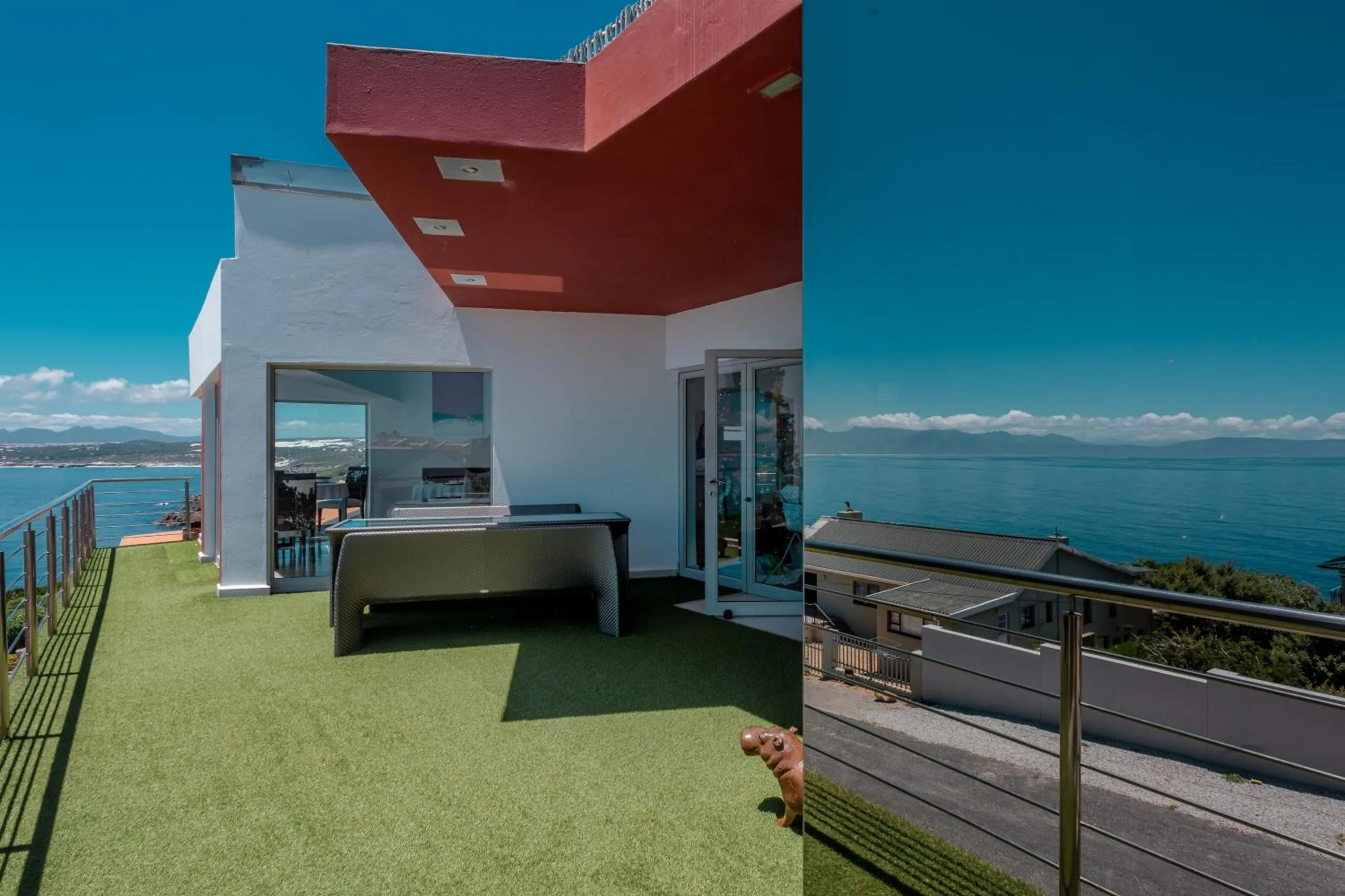 Property building in Sea Star Lodge