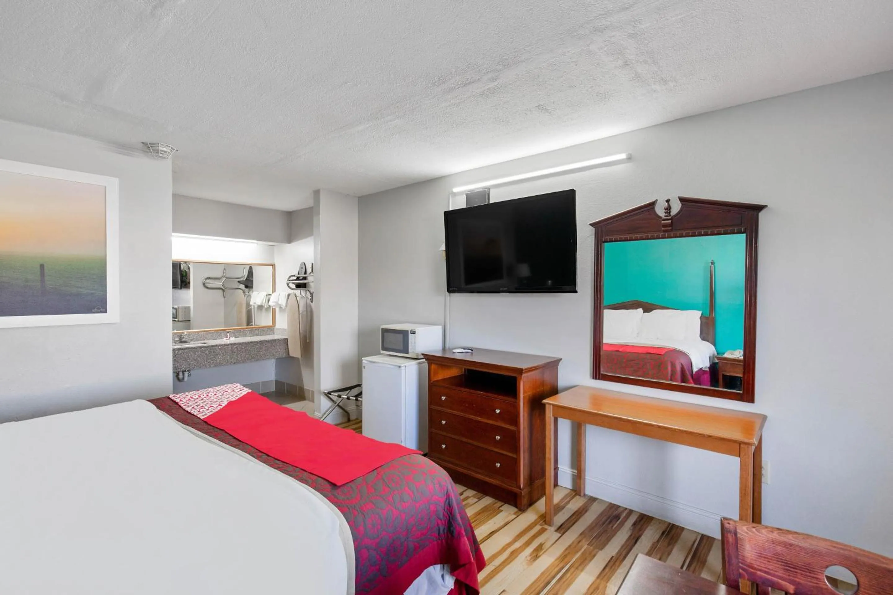 Bedroom, Bed in Hotel O Columbia Downtown near I-65