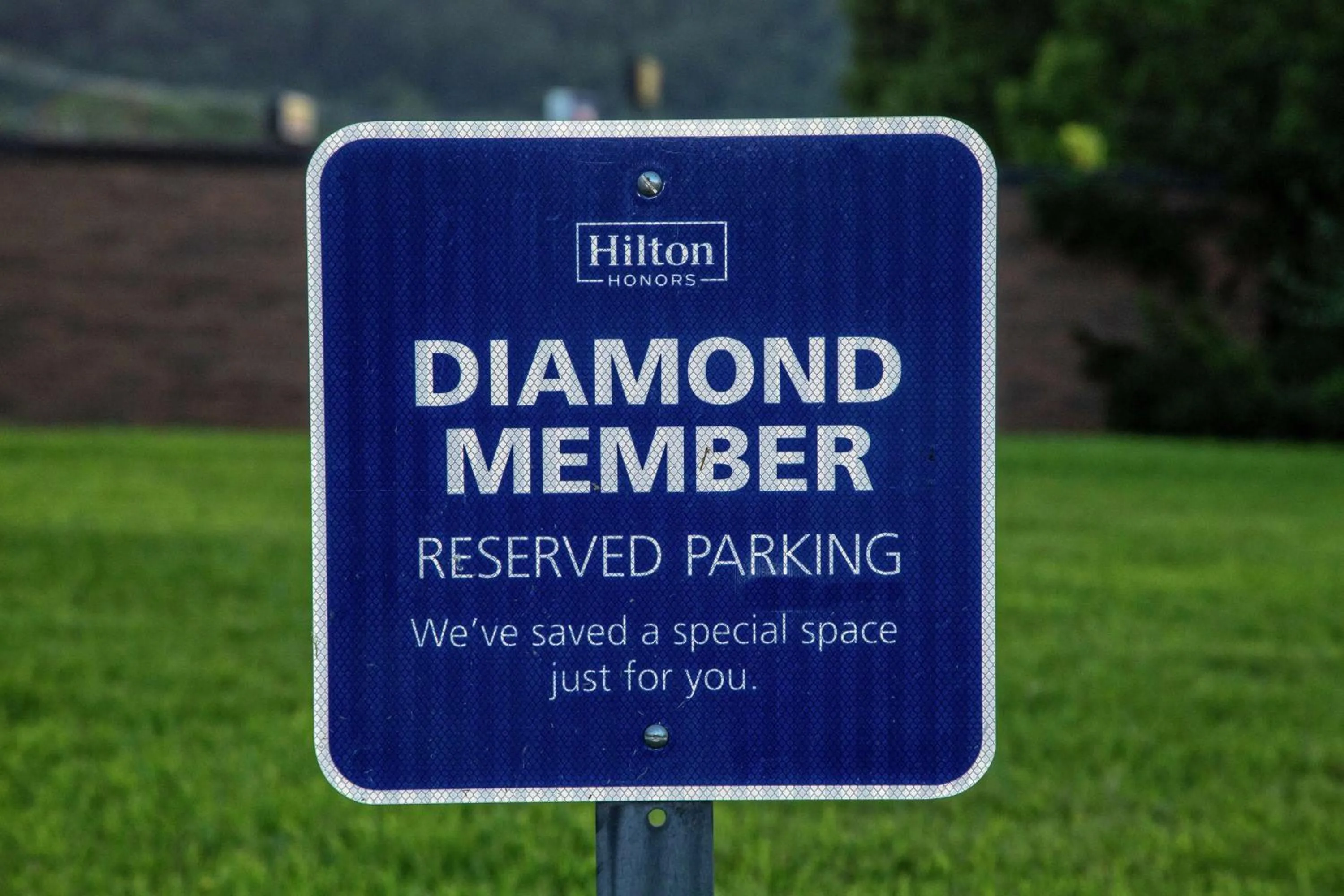 Property building in Hampton Inn Ashland