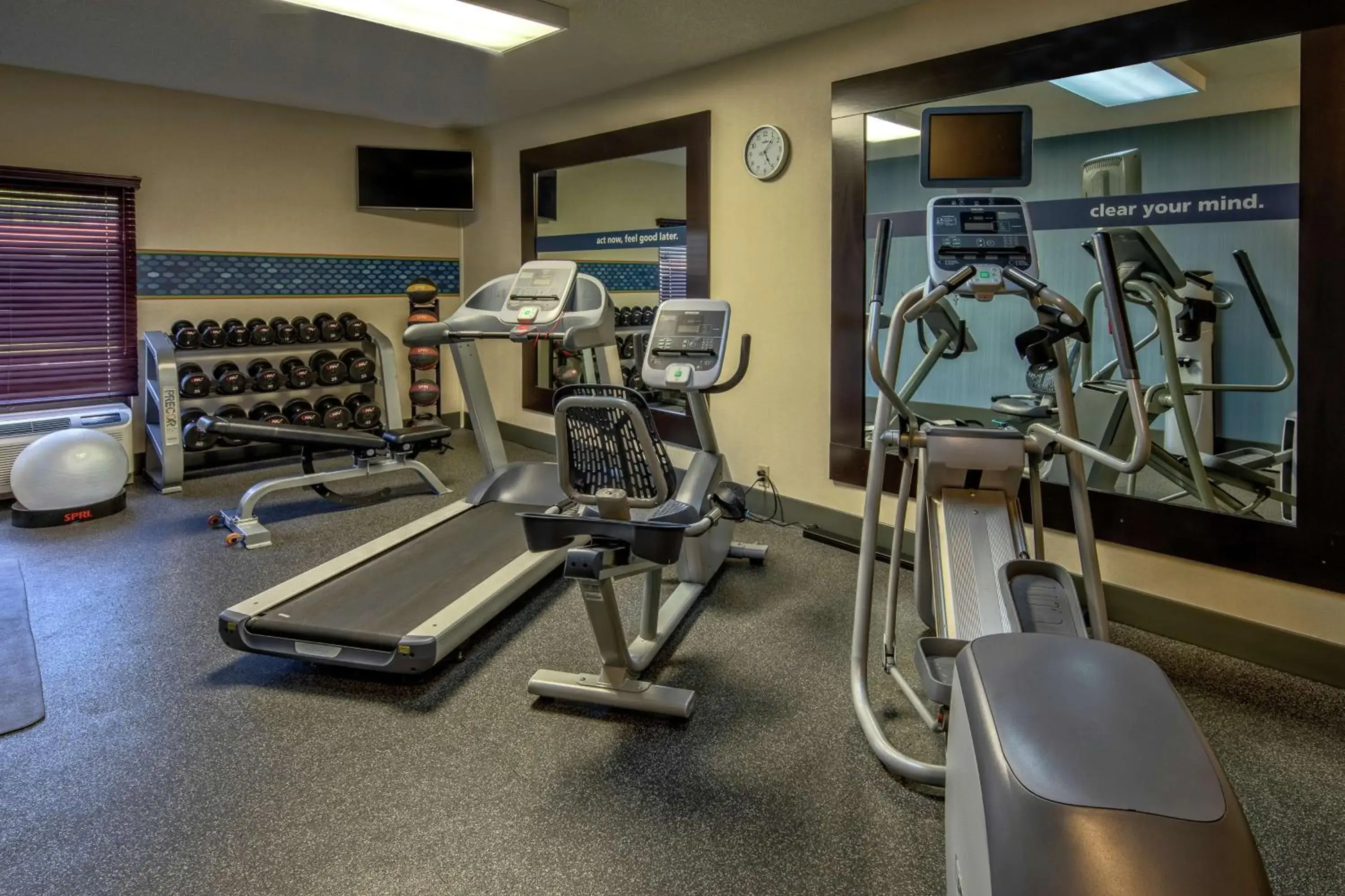 Fitness centre/facilities in Hampton Inn Ashland Fitness centre/facilities in Hampton Inn Ashland