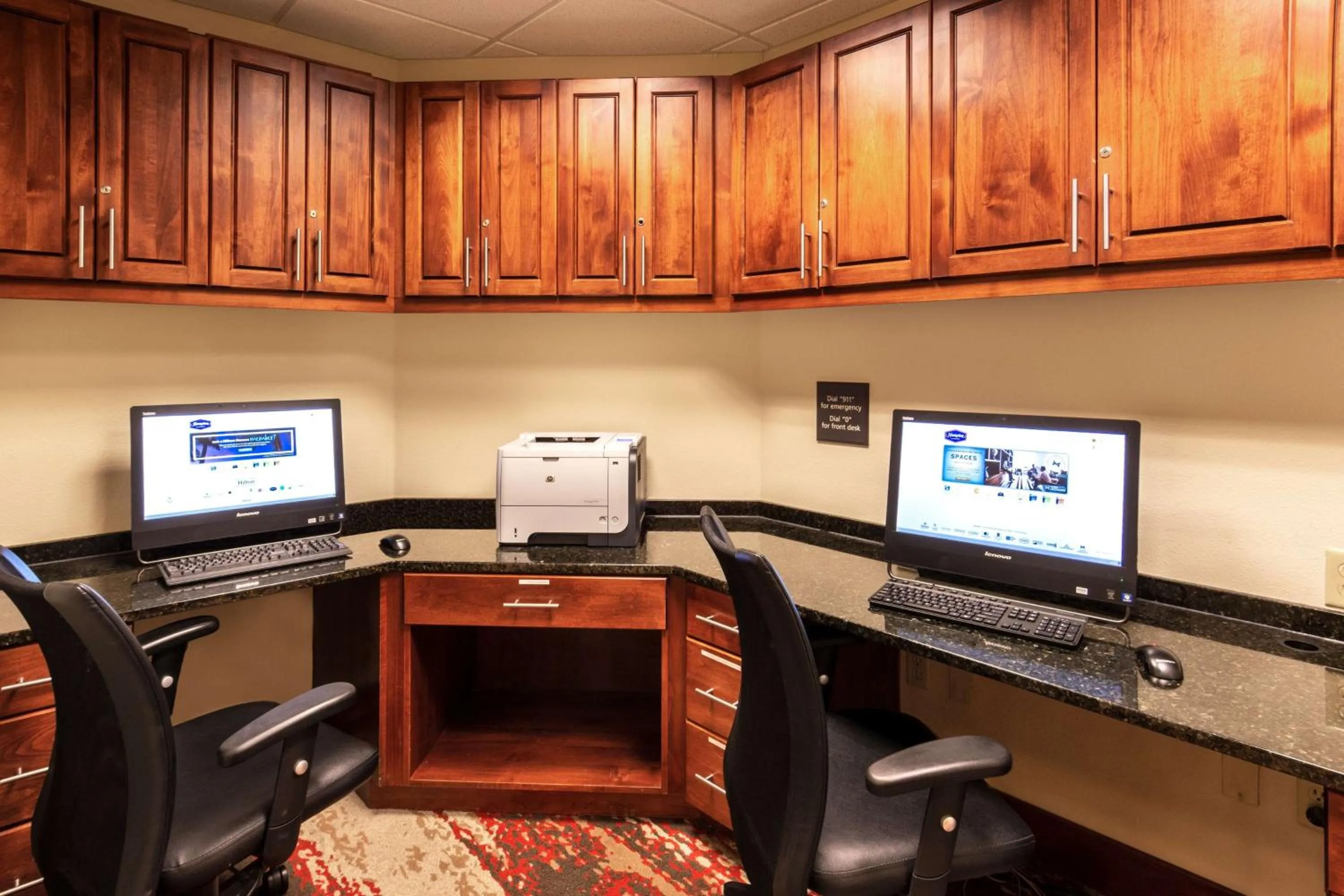 Business facilities in Hampton Inn Rawlins