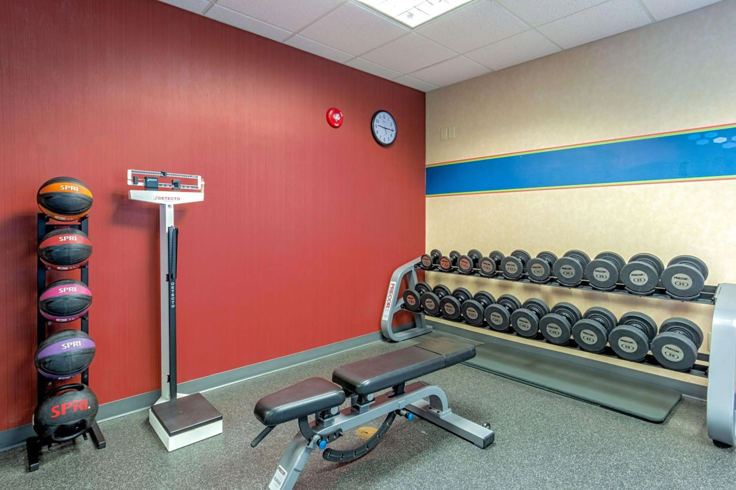 Fitness centre/facilities in Hampton Inn Rawlins